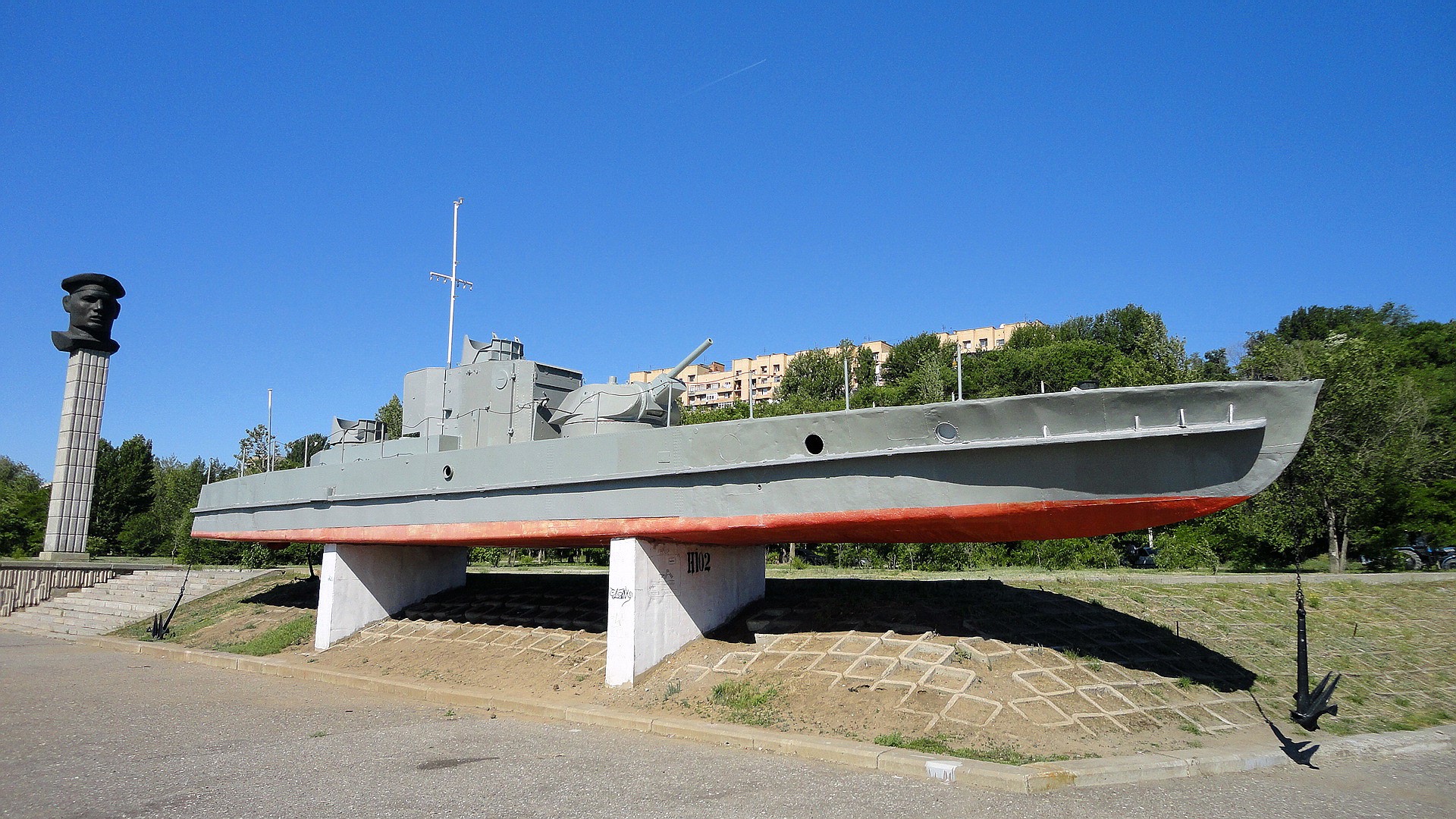 Monument to the River Fleet in Volgograd HD Wallpaper