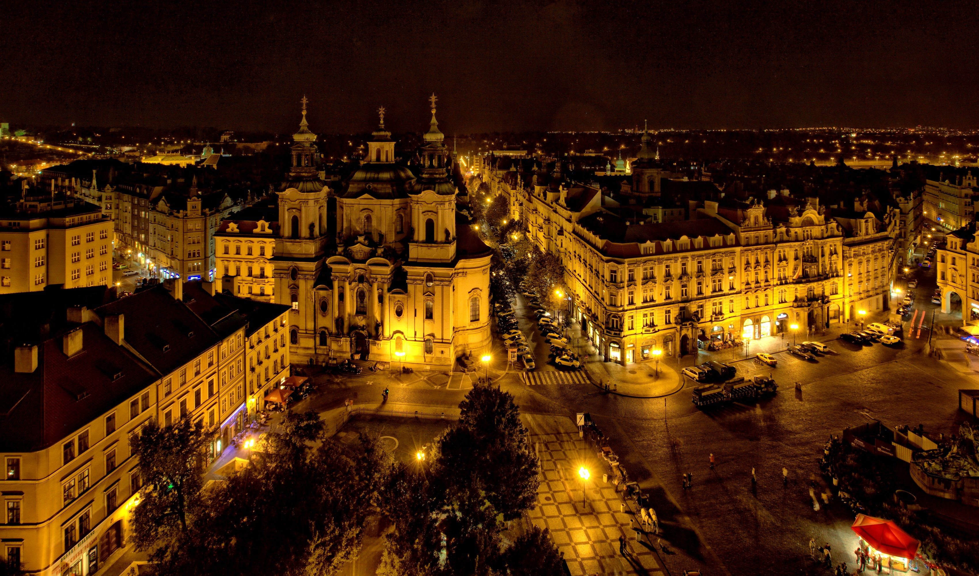 Prague at night, Czech Republic HD Wallpaper