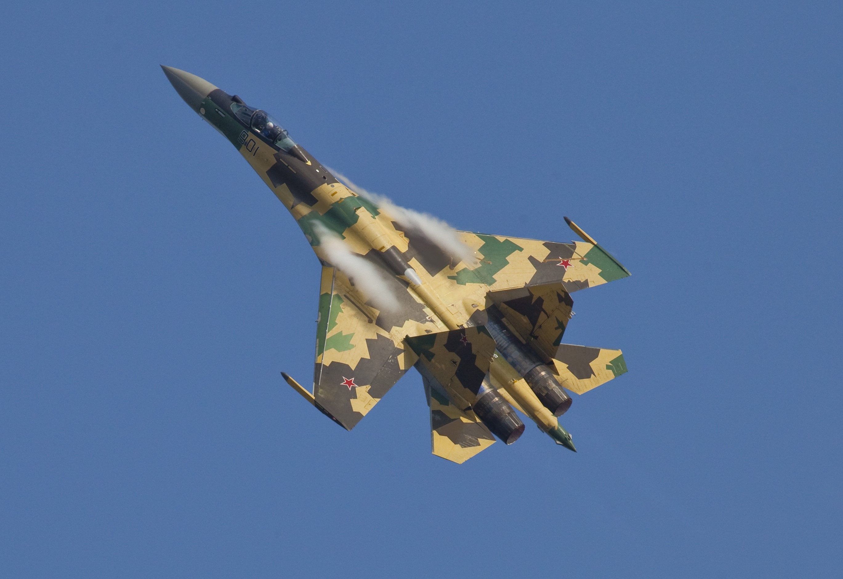 Sukhoi Su-35S fighter jet in flight HD Wallpaper