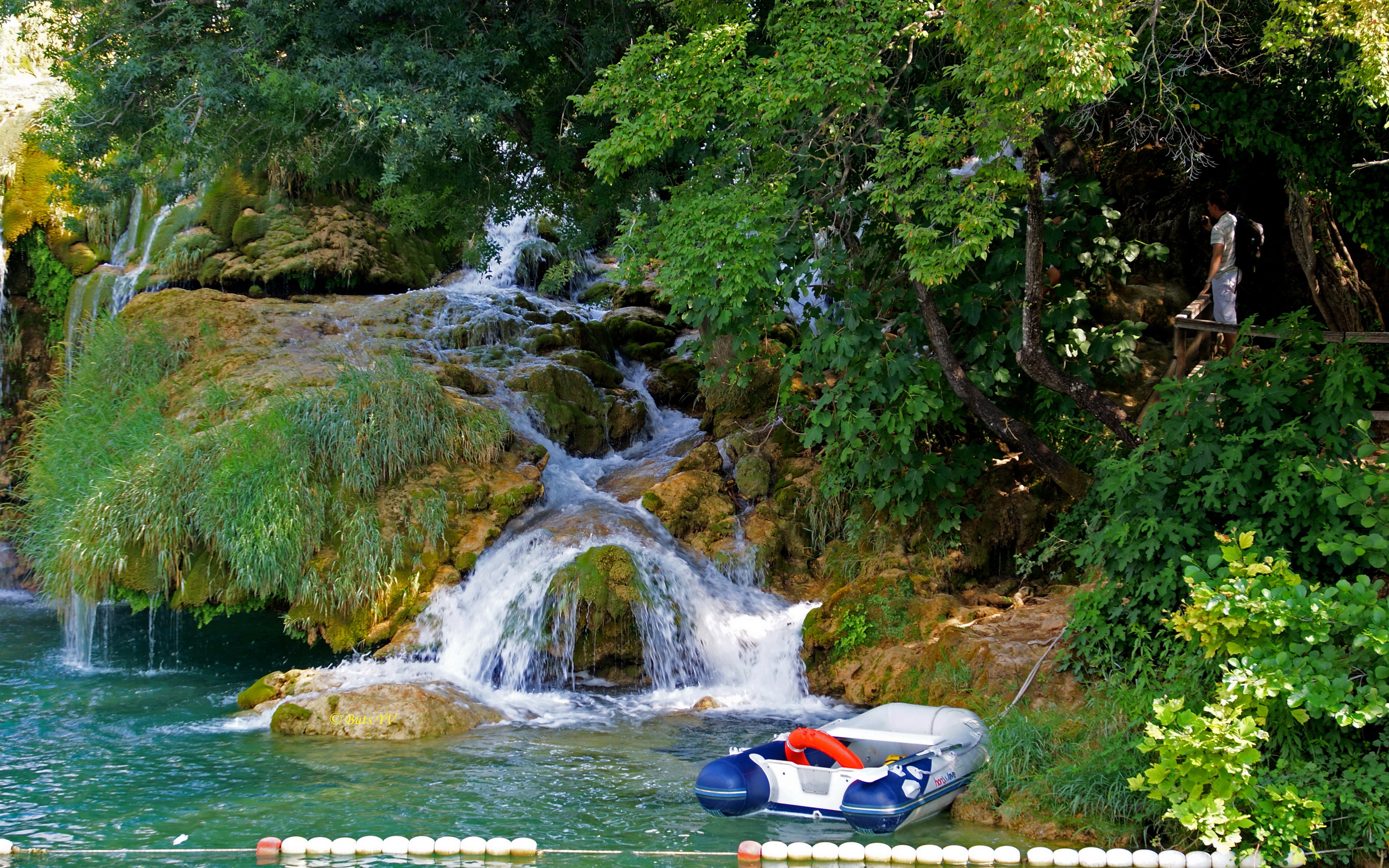 4K Croatia Krka River Waterfalls with Boat HD Wallpaper