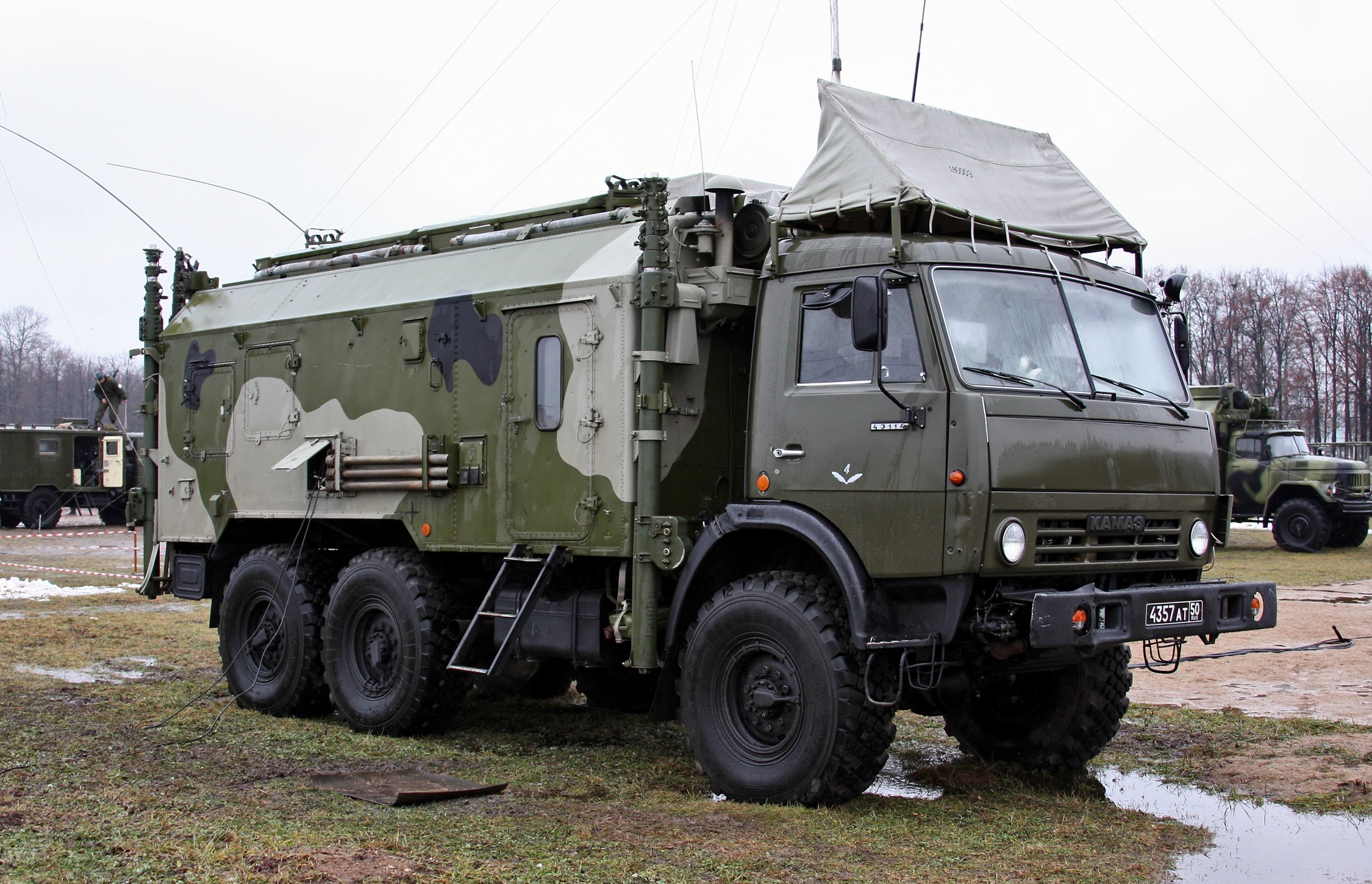 Russian Kamaz military communication vehicle HD Wallpaper
