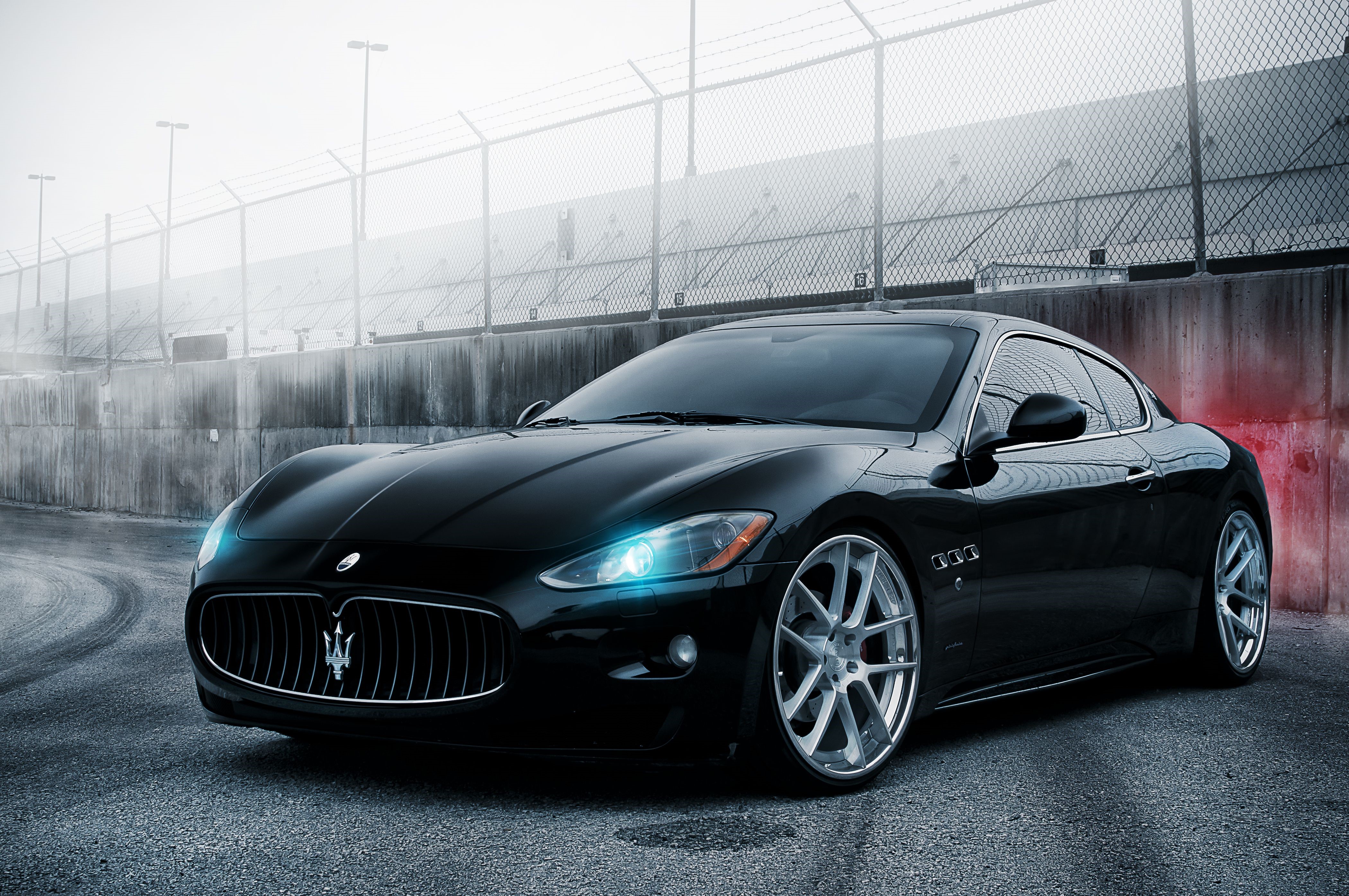 Black Maserati GranTurismo on a Racetrack HD Wallpaper