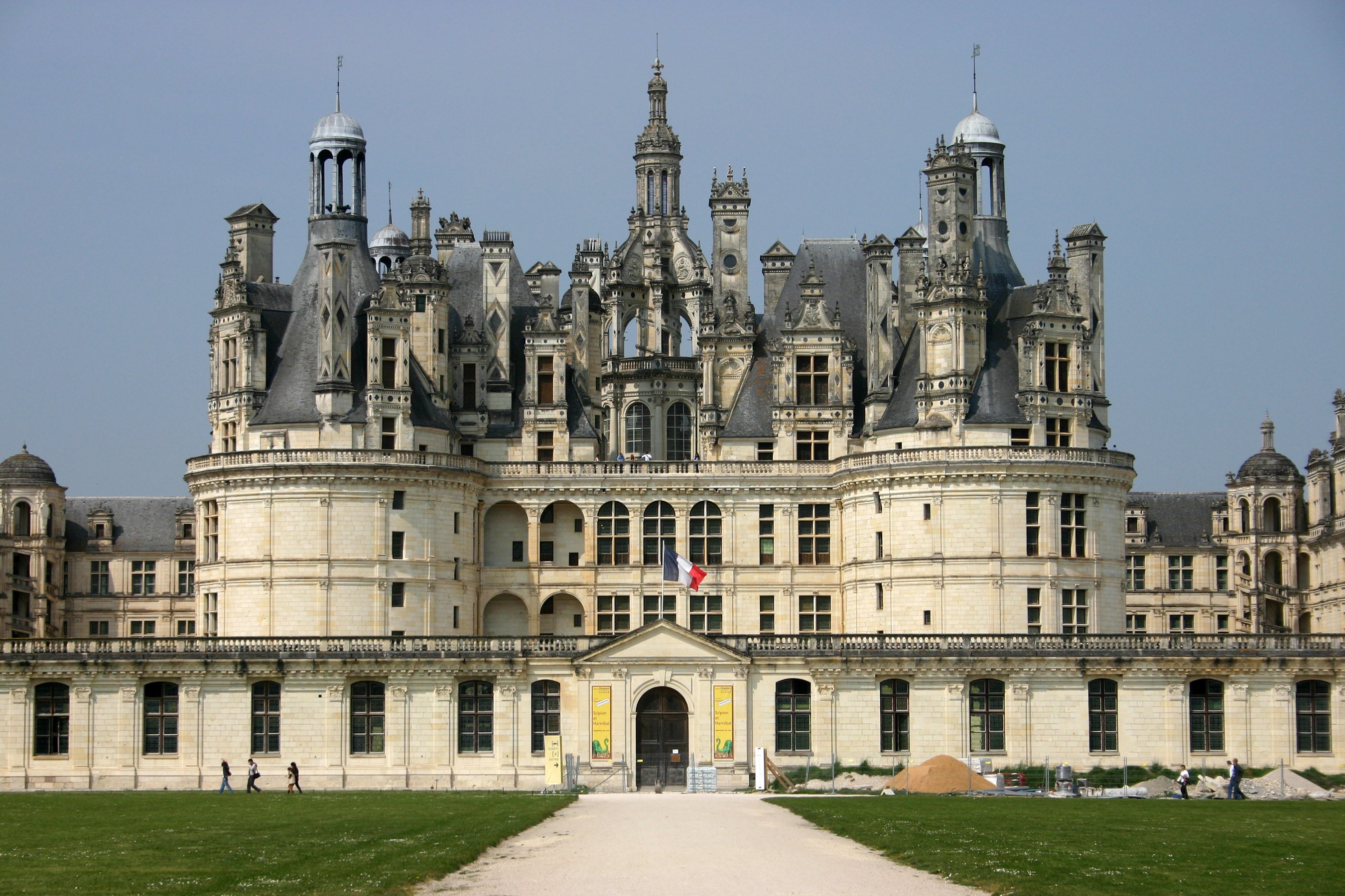Château de Chambord in France HD Wallpaper