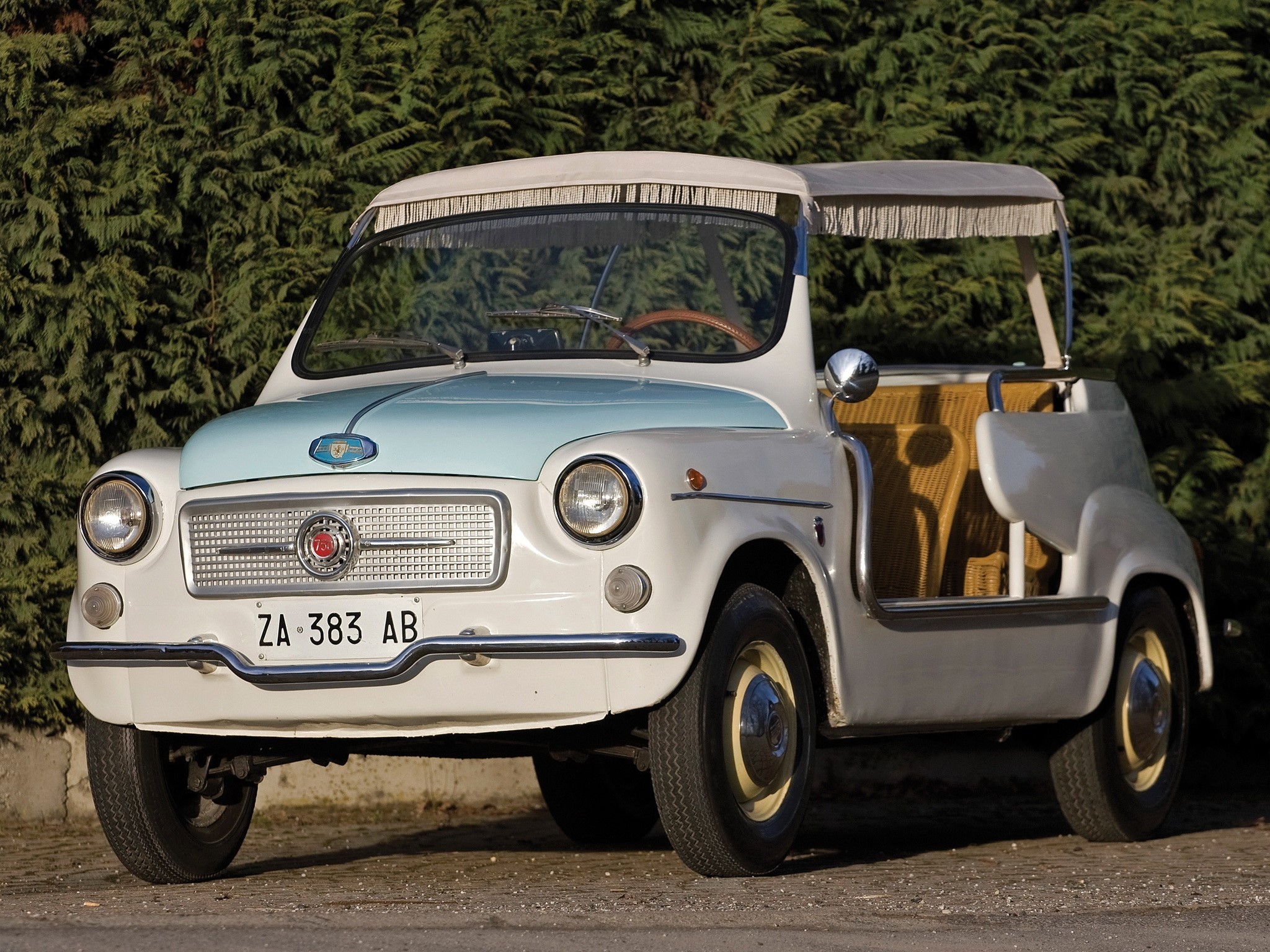 1958 Fiat 600 Jolly convertible car HD Wallpaper
