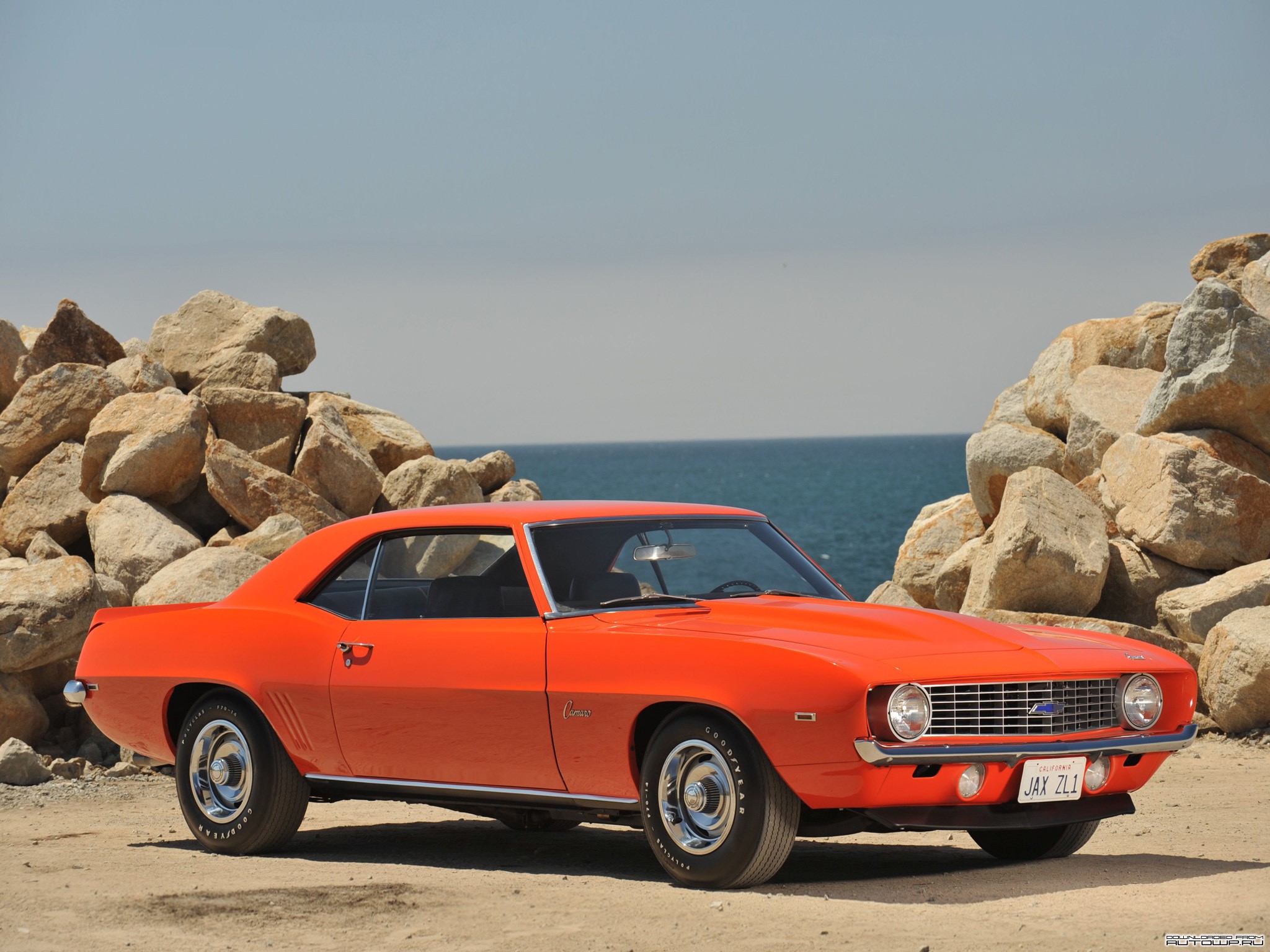 1969 Chevrolet Camaro ZL-1 parked by the ocean HD Wallpaper