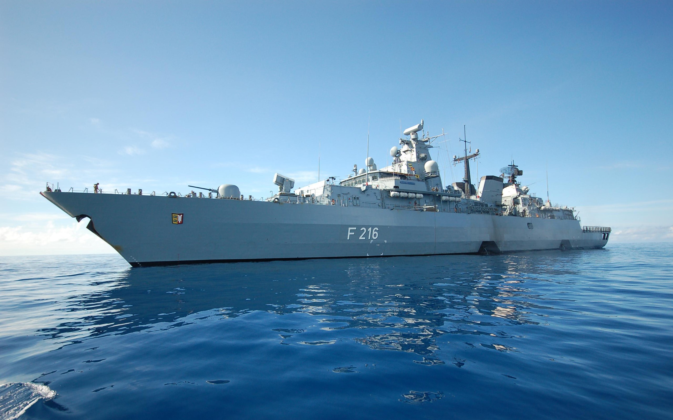 German frigate F 216 sailing on the ocean HD Wallpaper
