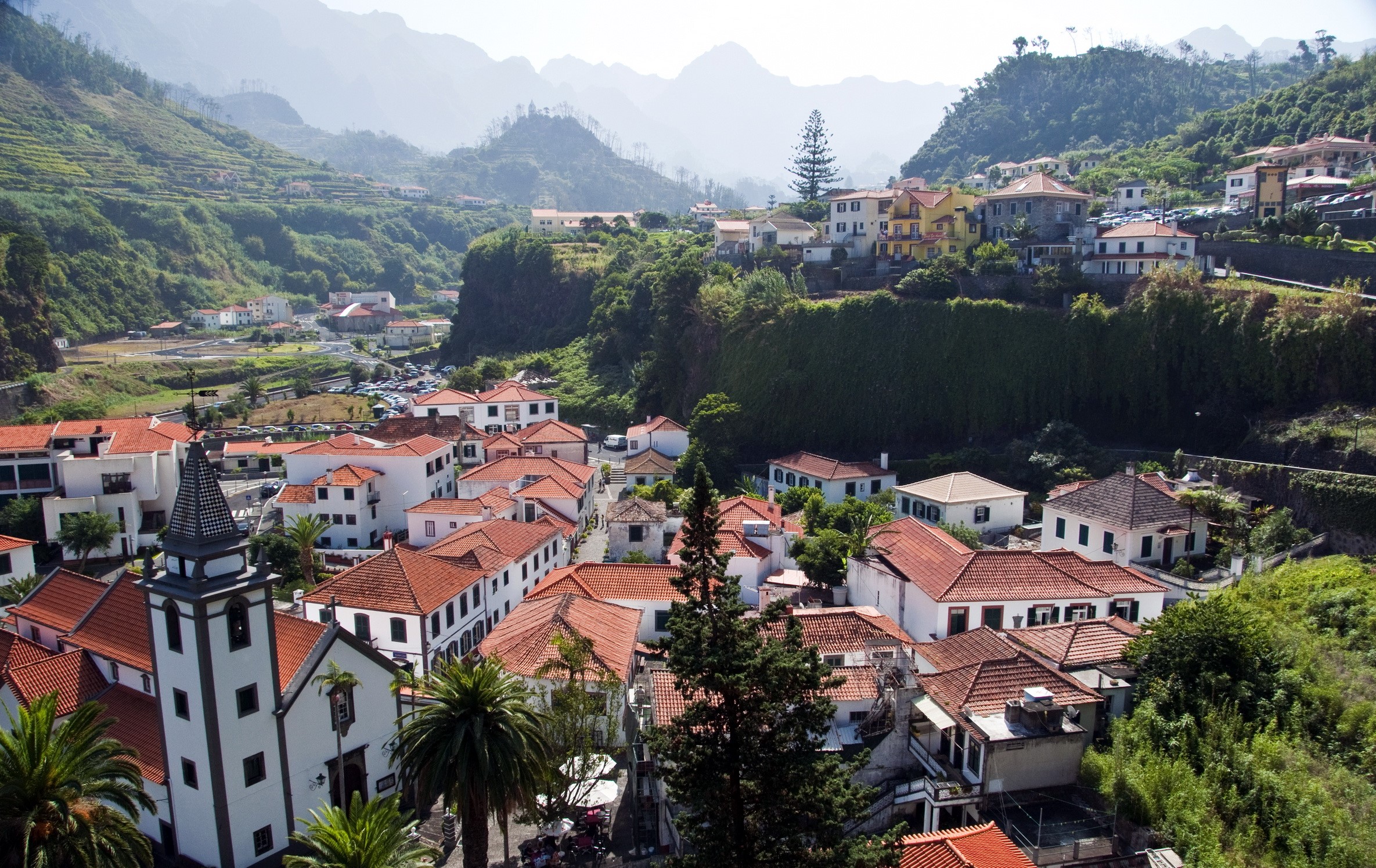 Village with red roofs in a valley in Portugal HD Wallpaper