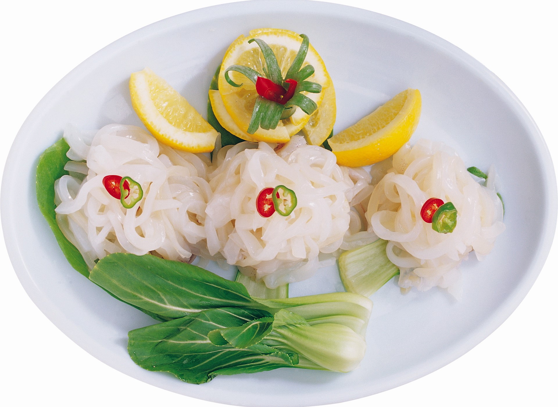 Korean Cold Noodles with Bok Choy and Lemon HD Wallpaper