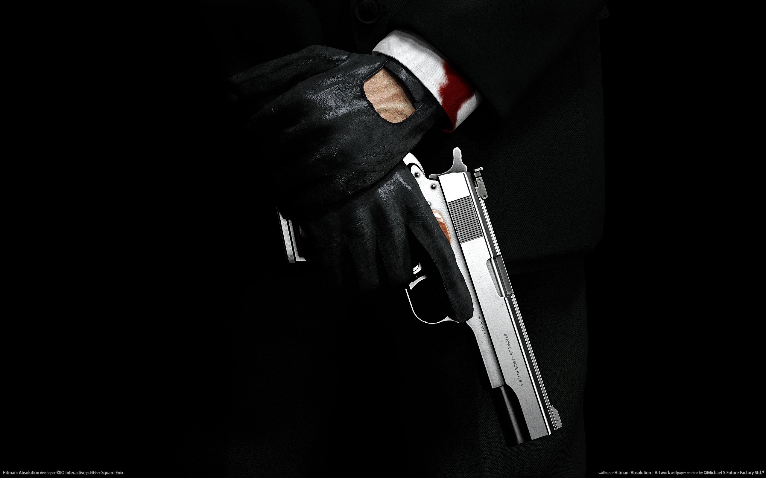 Agent 47 from Hitman holding a pistol HD Wallpaper