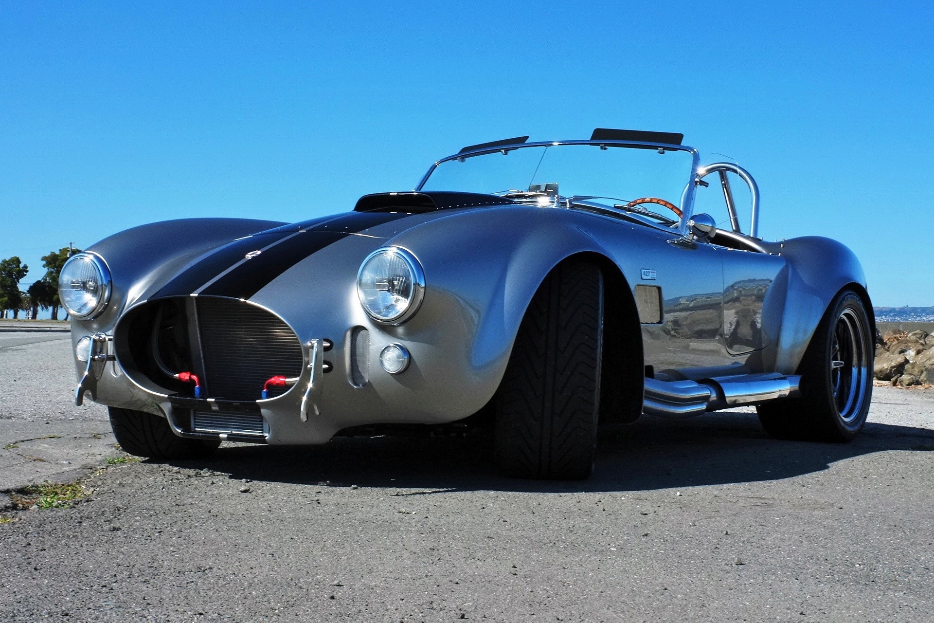 Silver Shelby Cobra Roadster with Black Stripes HD Wallpaper
