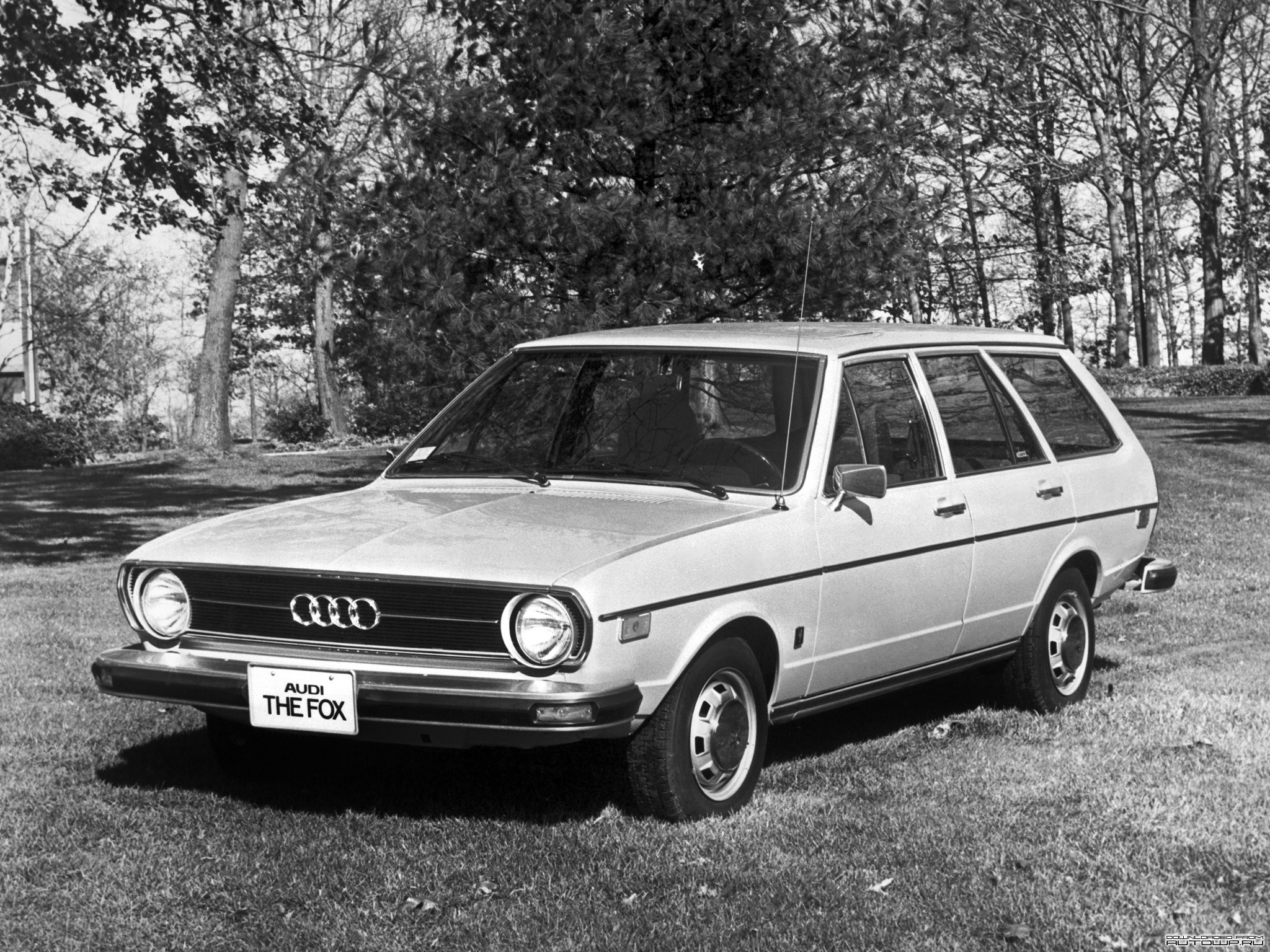 1975 Audi Fox Wagon HD Wallpaper