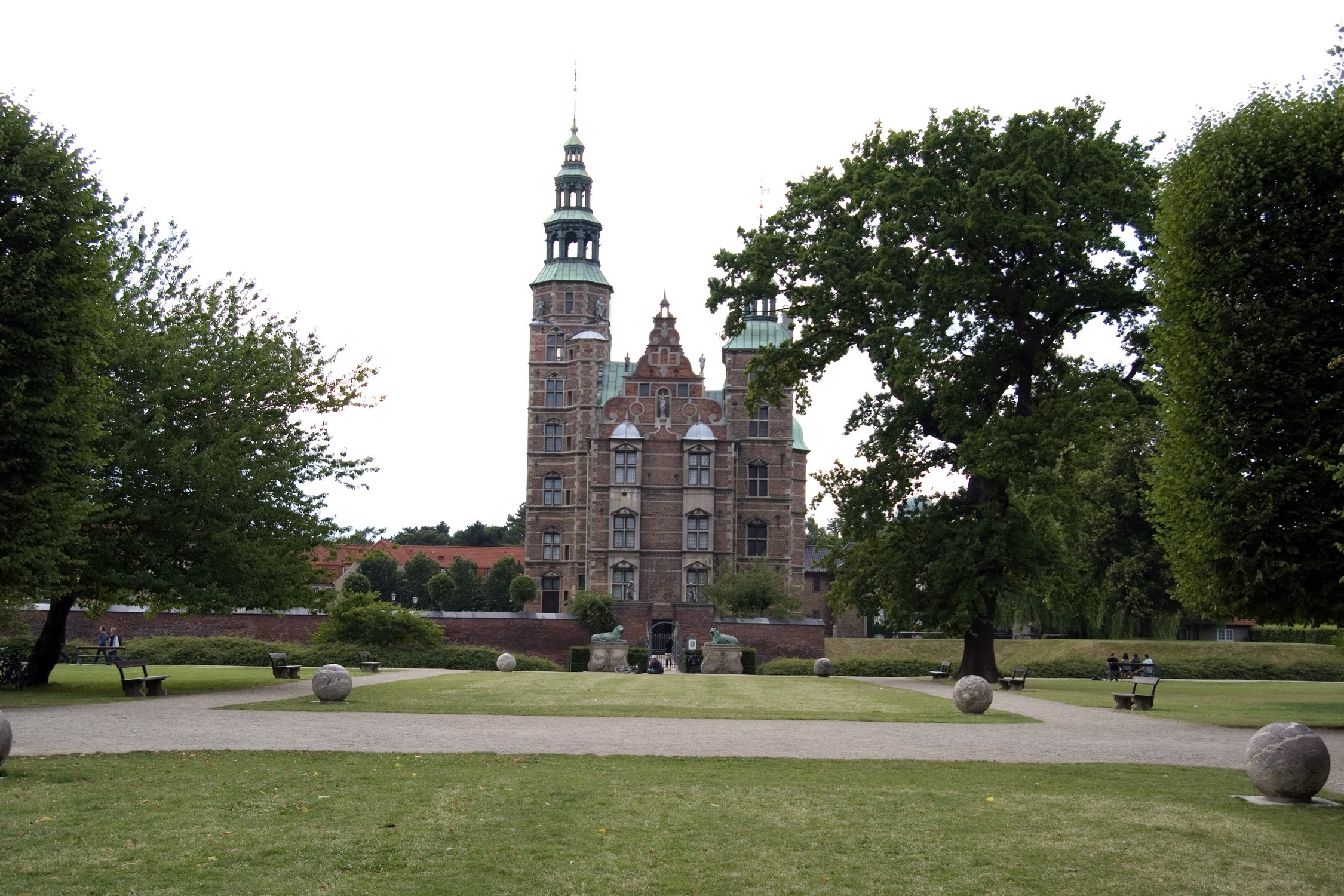 Rosenborg Castle in a park HD Wallpaper