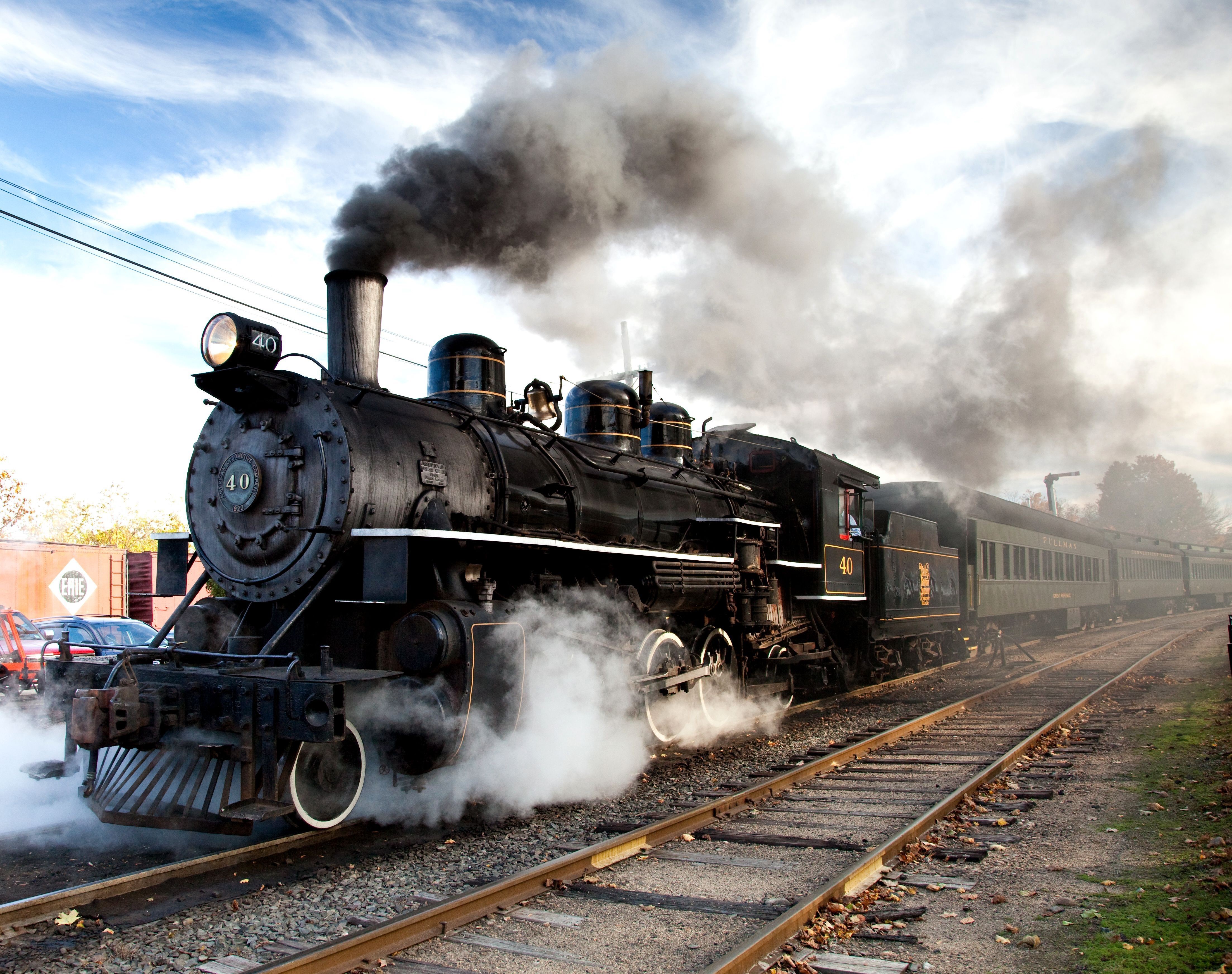 Steam Locomotive 40 with Passenger Cars HD Wallpaper