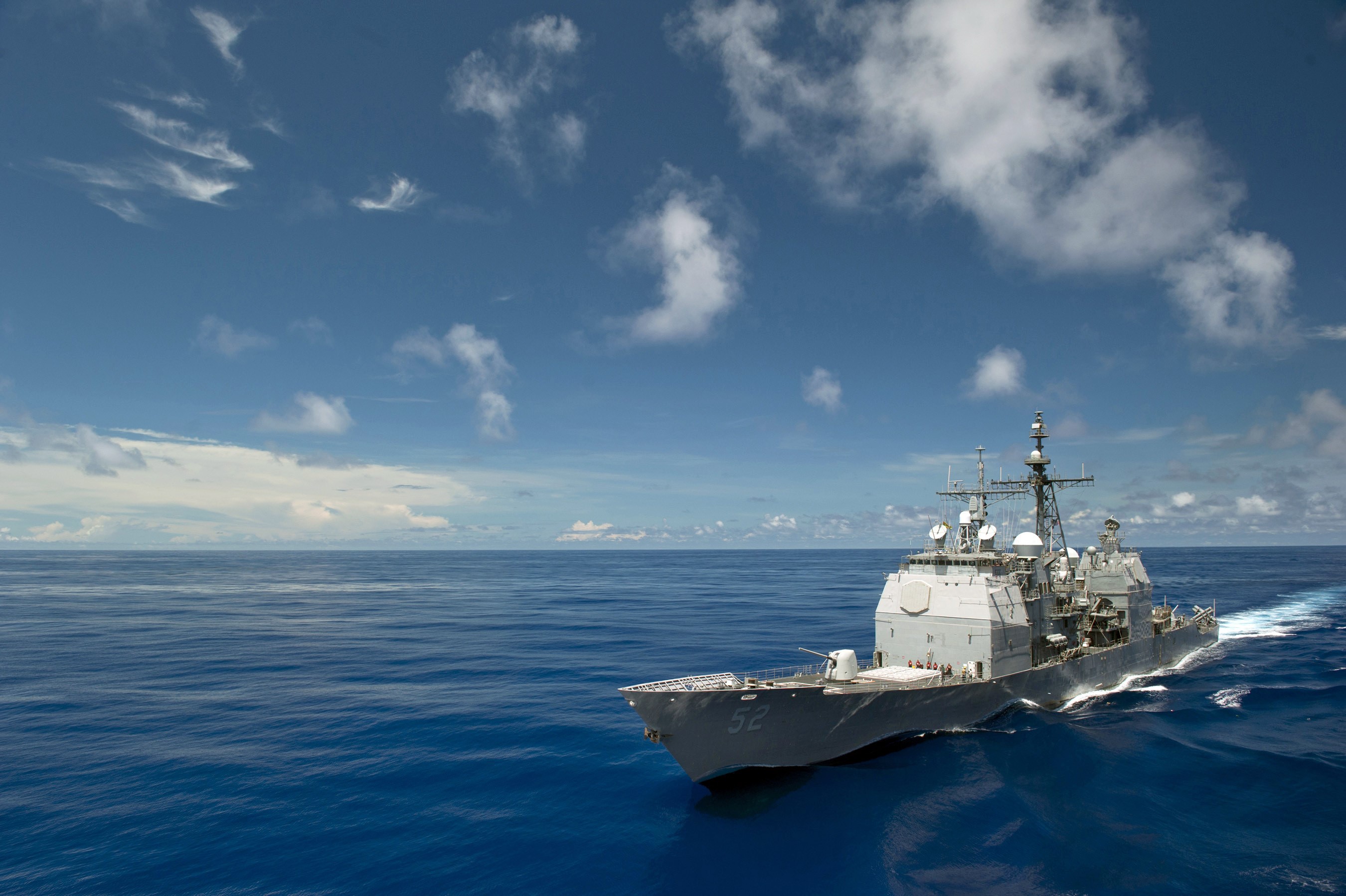 US Navy guided-missile cruiser USS Monterey (CG 61) HD Wallpaper