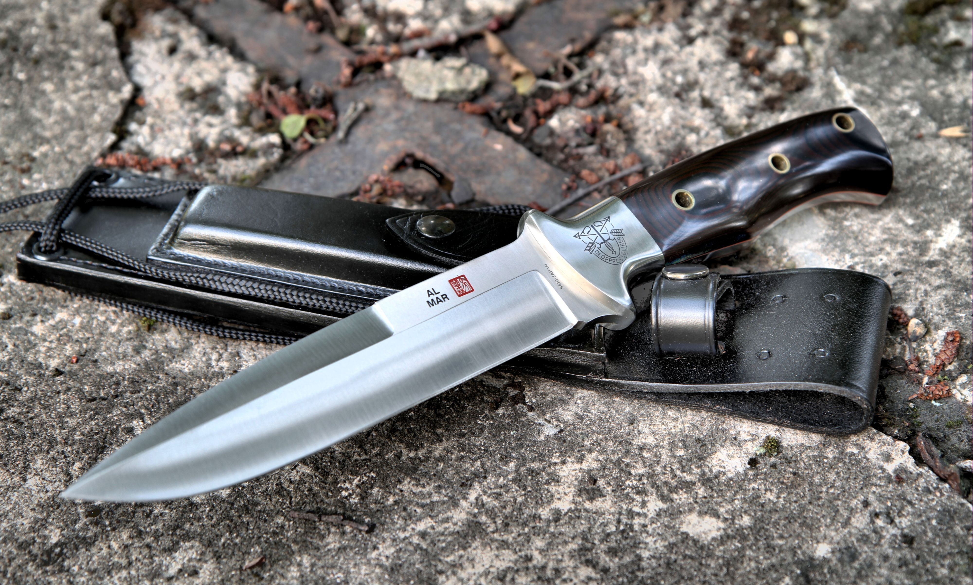 Al Mar Knife with Leather Sheath HD Wallpaper