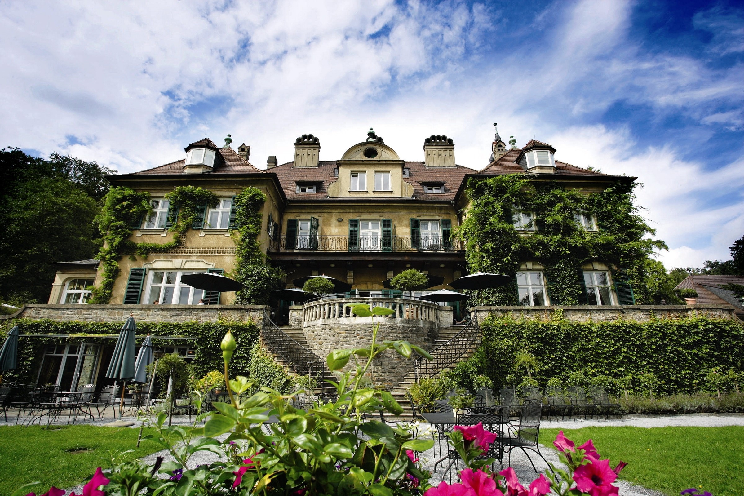 Castle Lerbach in Germany HD Wallpaper