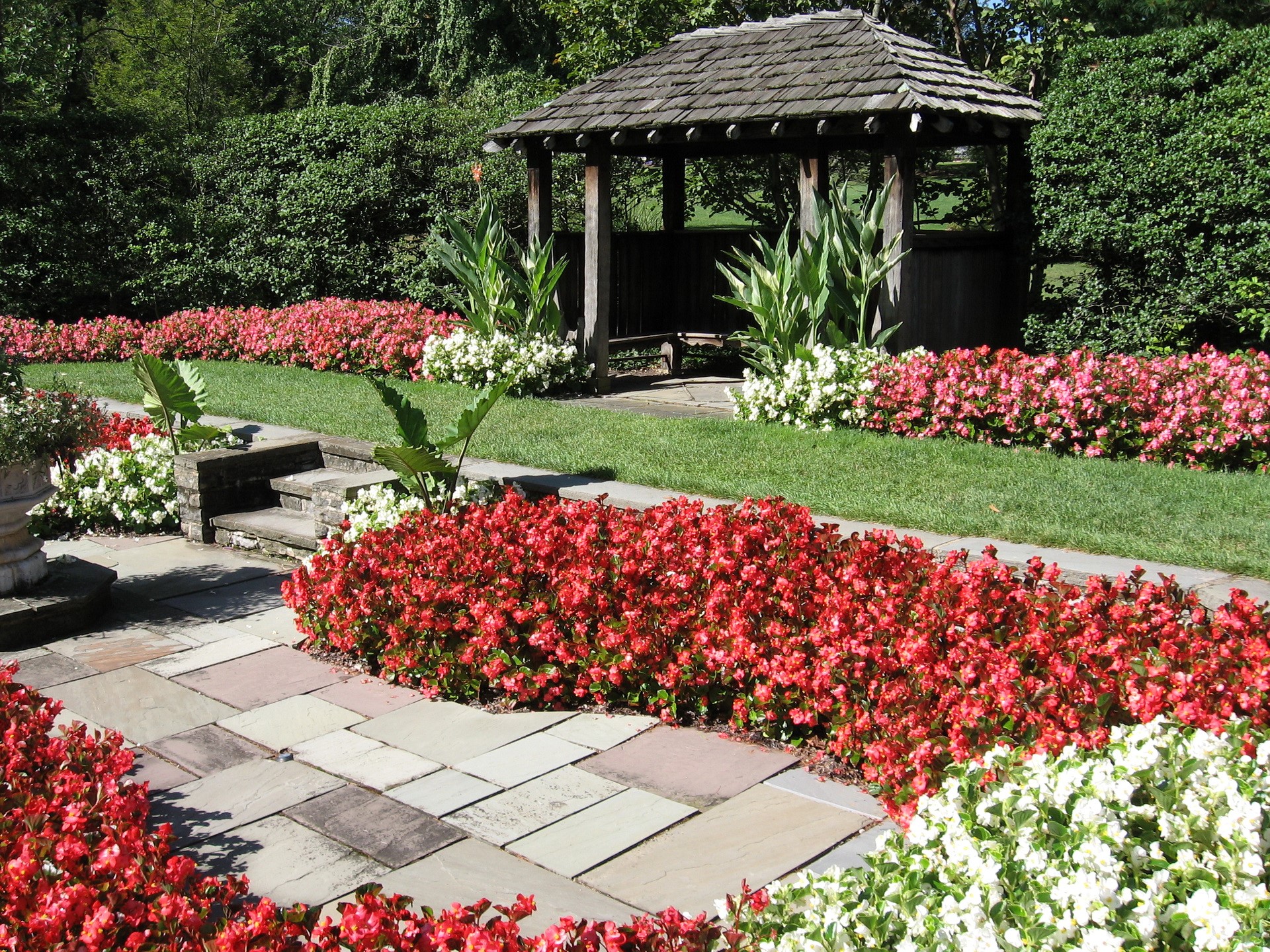 Garden with Gazebo and Flower Beds HD Wallpaper