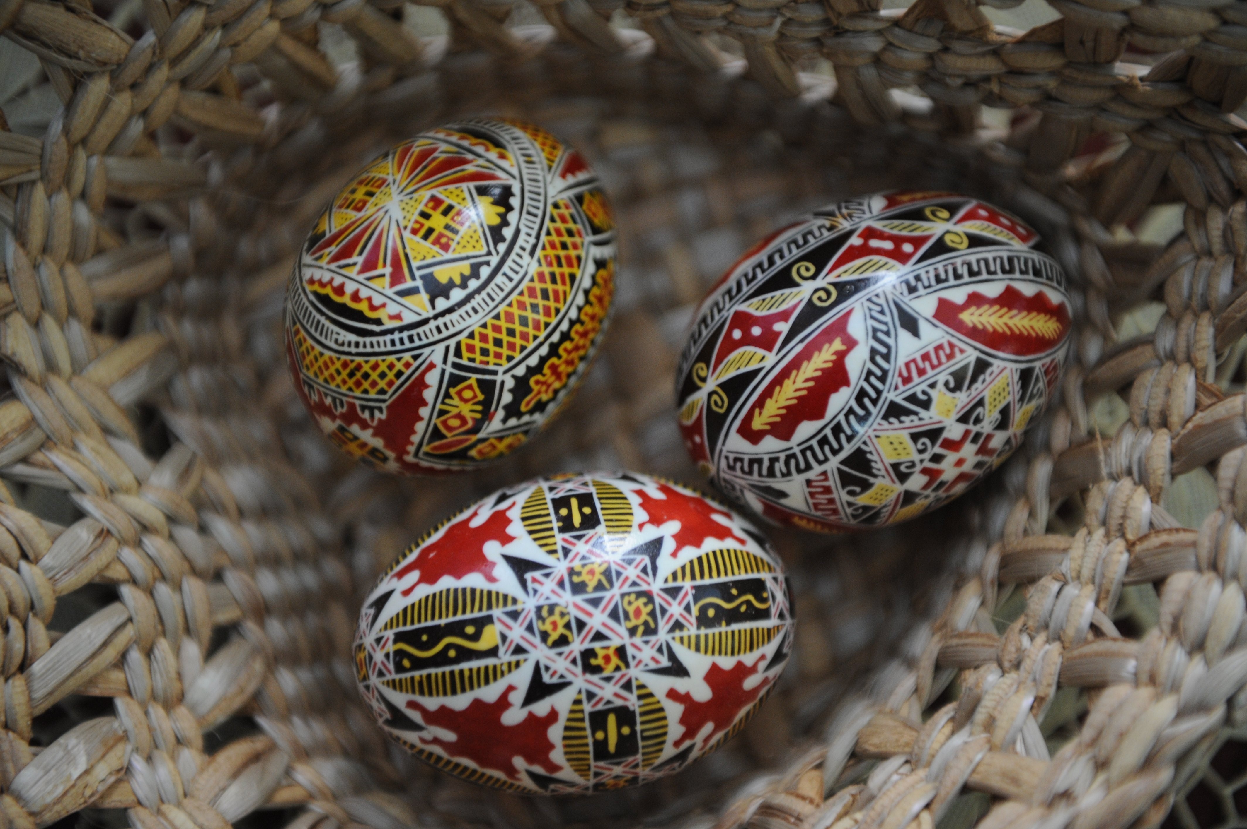 Decorated Easter Eggs in a Basket HD Wallpaper