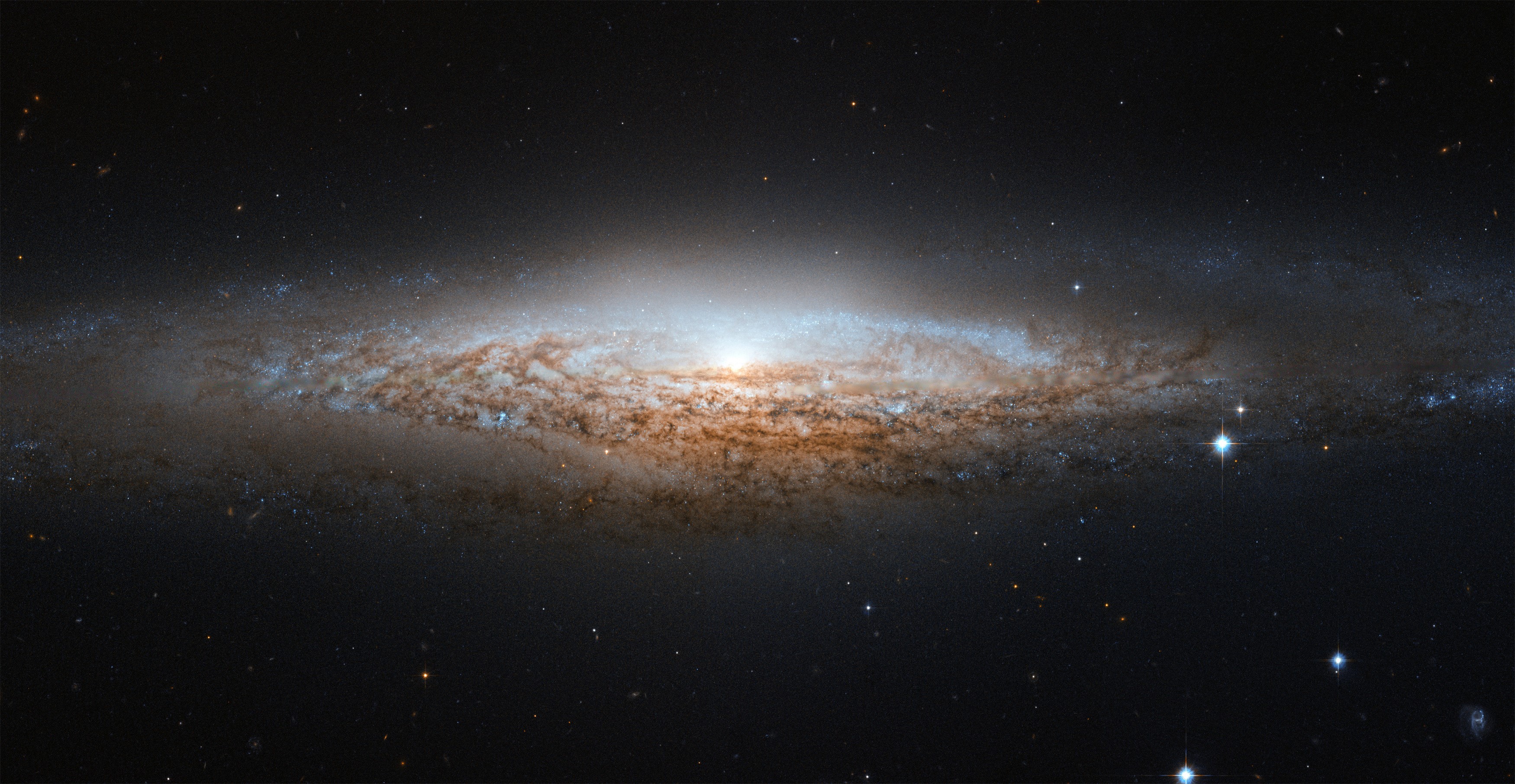 NGC 2683 Galaxy HD Wallpaper
