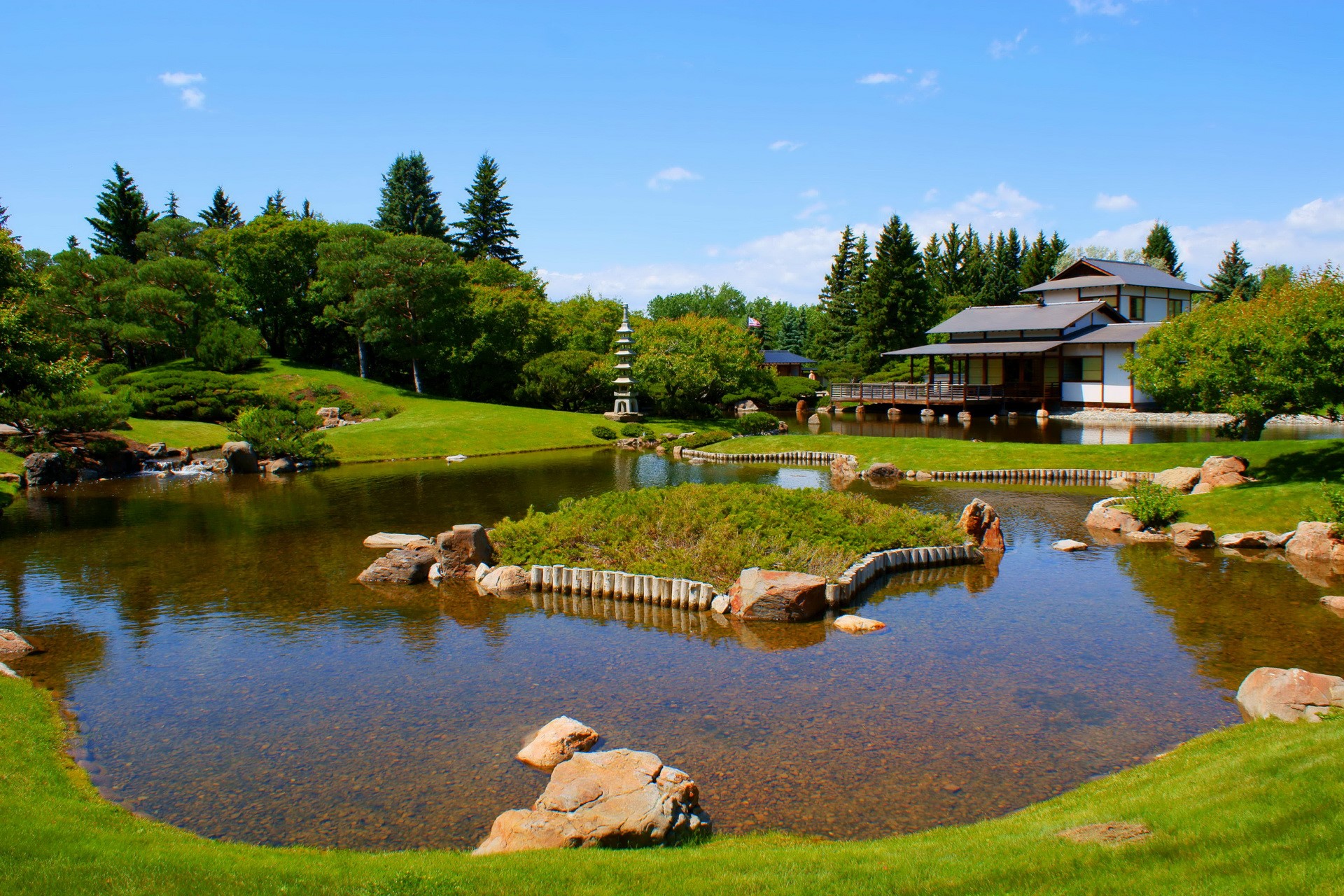 Japanese Garden with Pond and Pagoda HD Wallpaper
