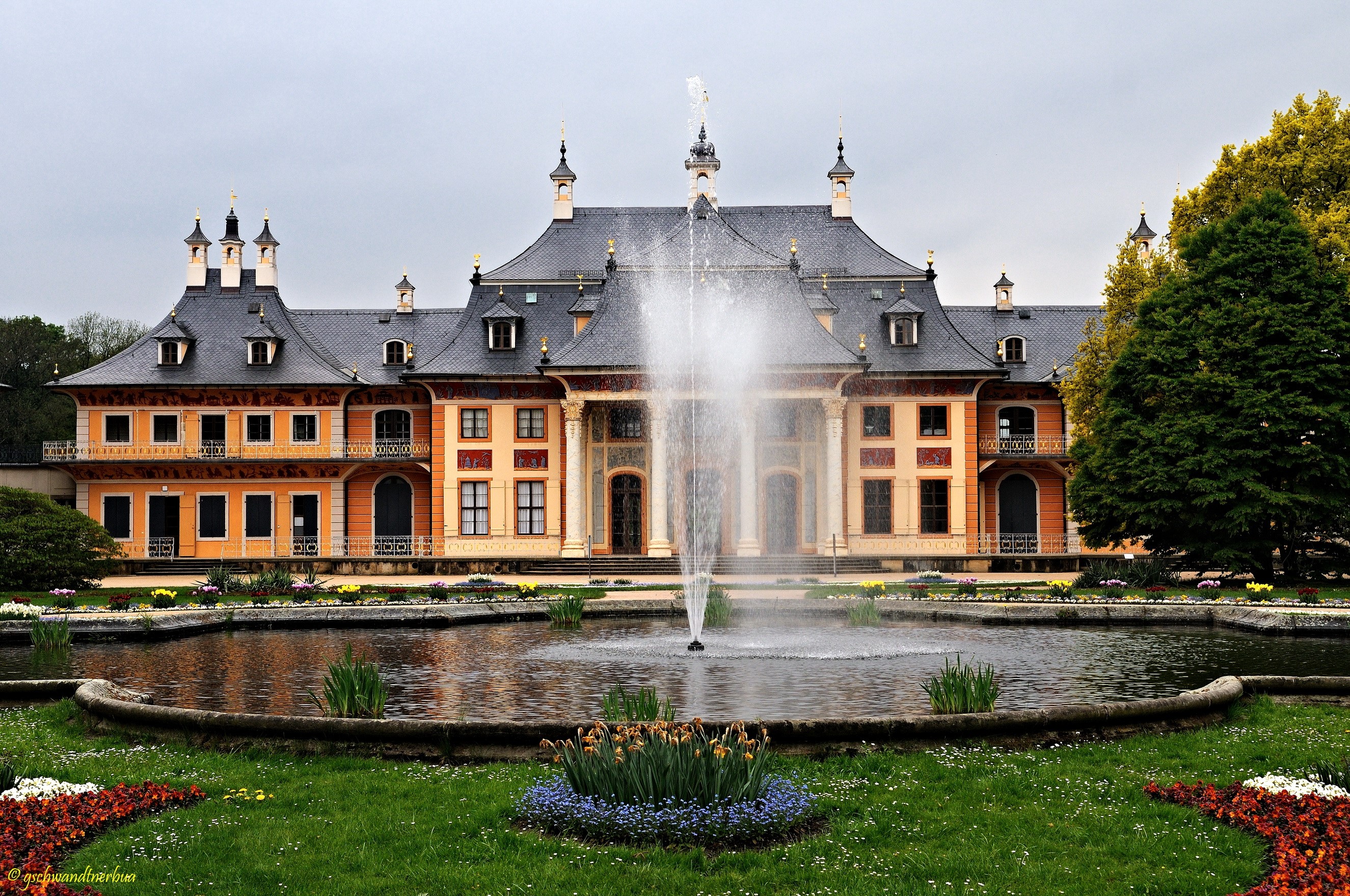 Pillnitz Palace with fountain and garden, Germany HD Wallpaper