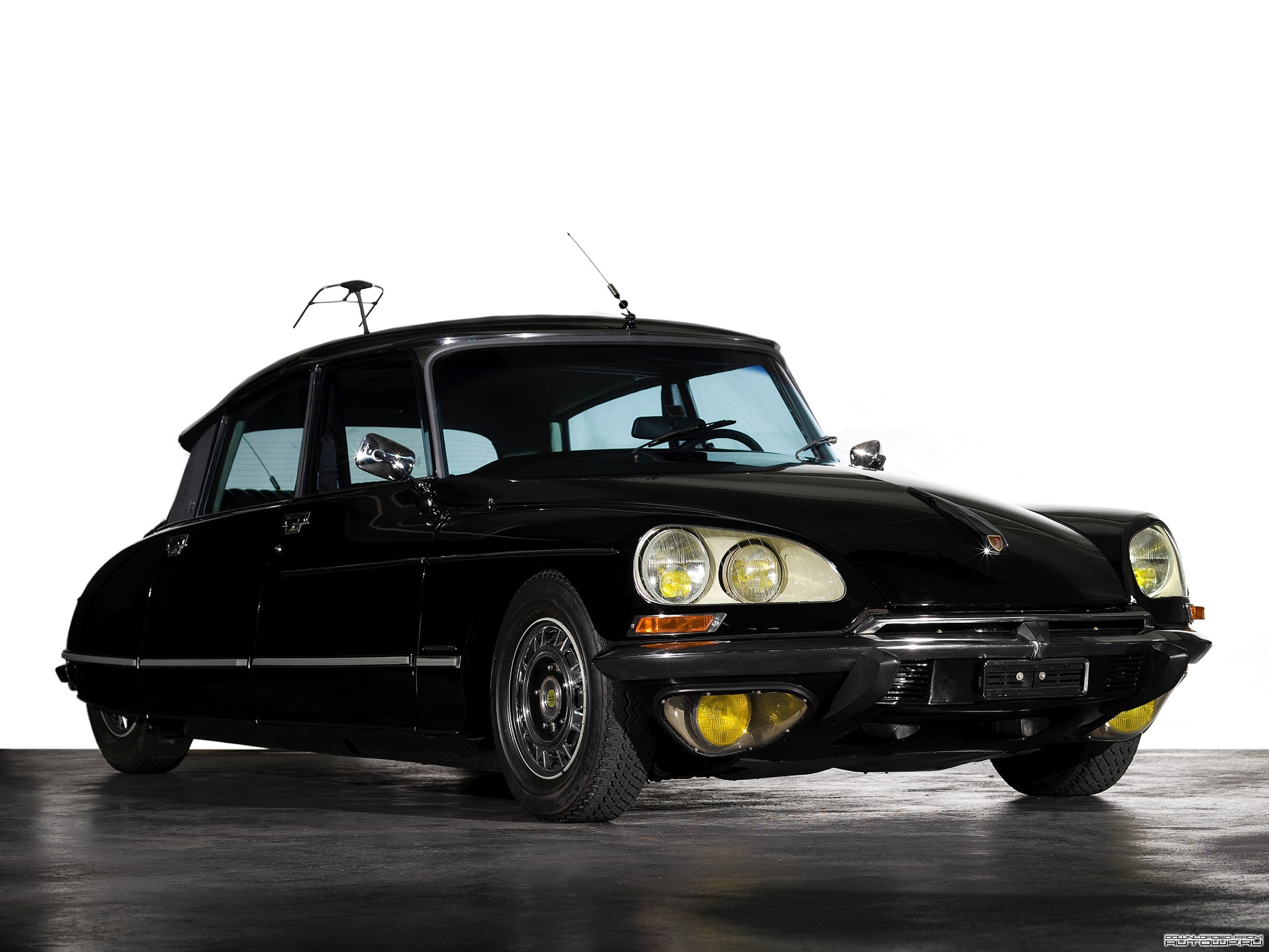 Black Citroen DS car HD Wallpaper