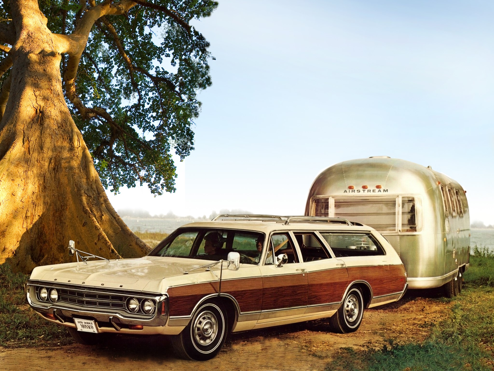 1970 Dodge Monaco Station Wagon towing Airstream trailer HD Wallpaper