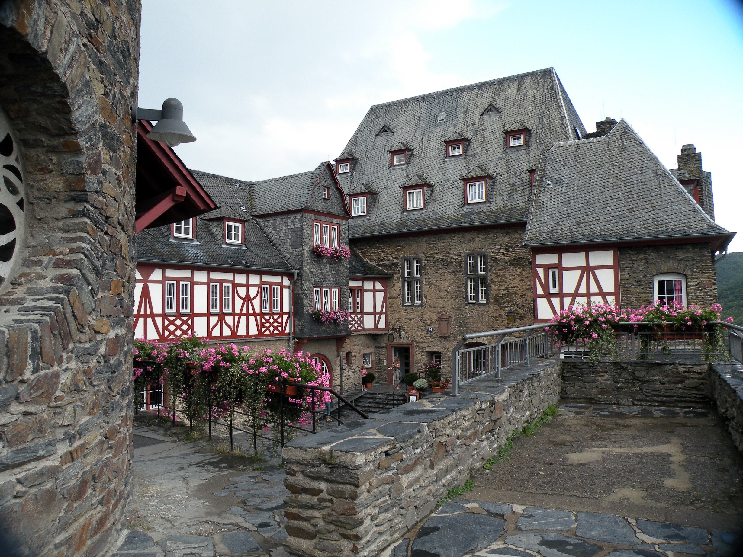 Stahleck Castle in Bacharach, Germany HD Wallpaper