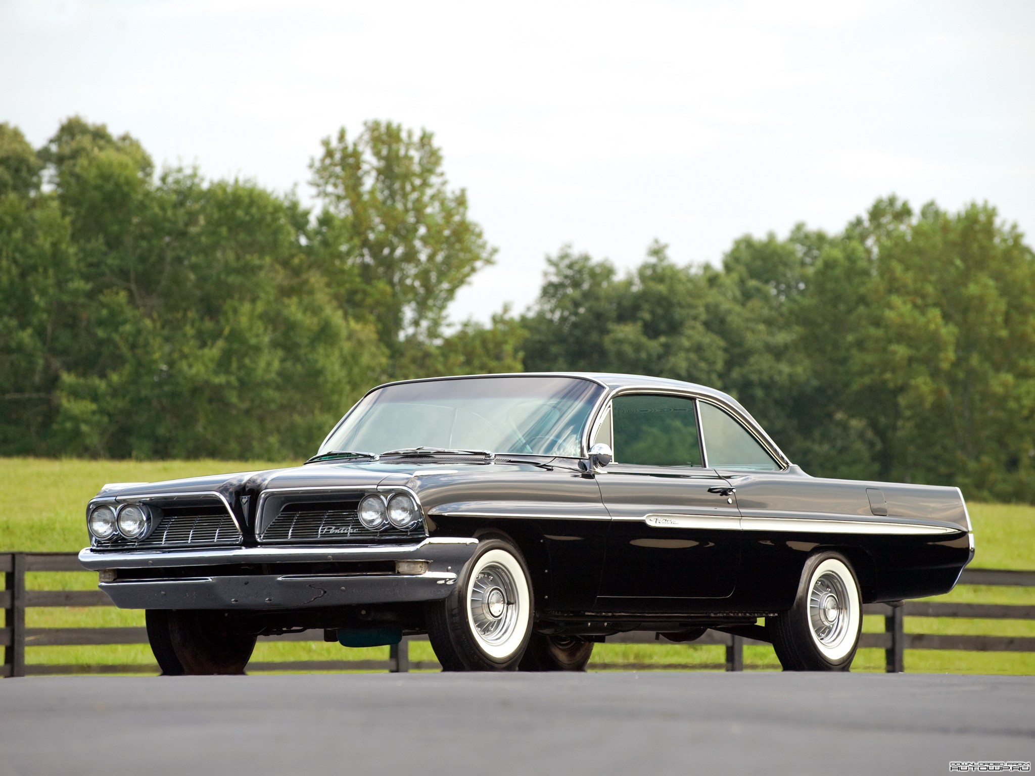 1961 Pontiac Ventura Super Duty 421 Hardtop HD Wallpaper