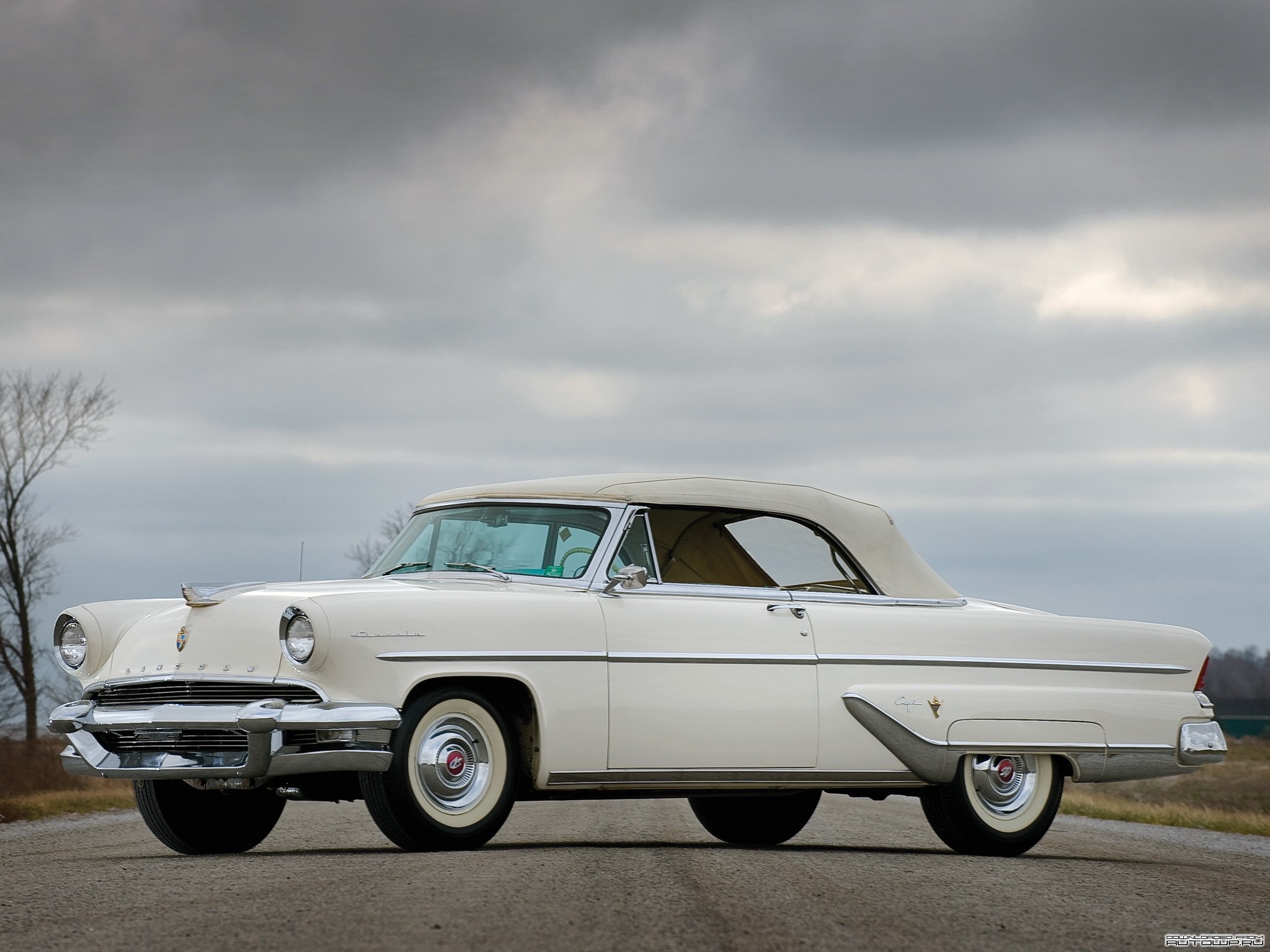 1955 Lincoln Capri Convertible HD Wallpaper