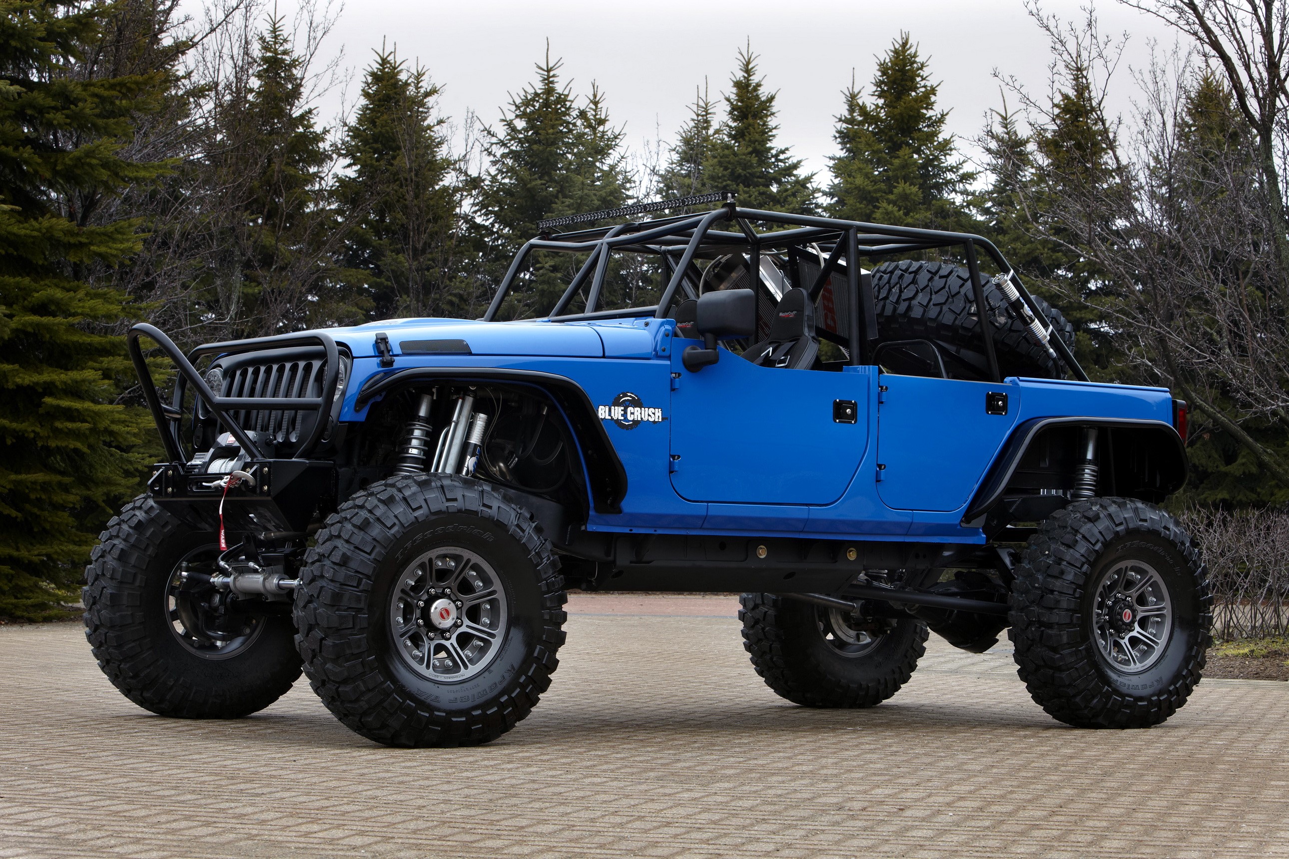 Blue Jeep "Blue Crush" off-road vehicle HD Wallpaper