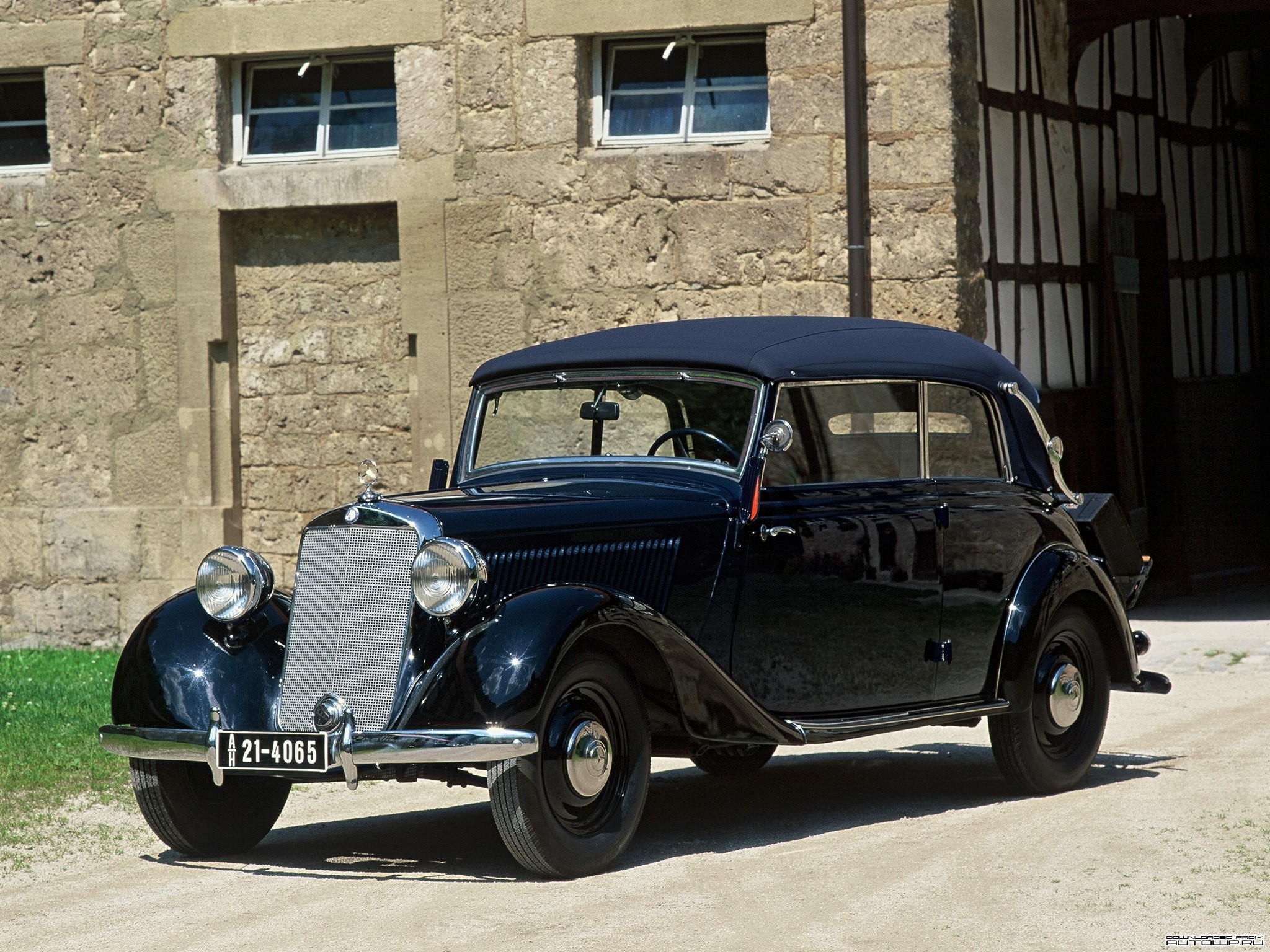 1937 Mercedes-Benz 320 Cabriolet A HD Wallpaper