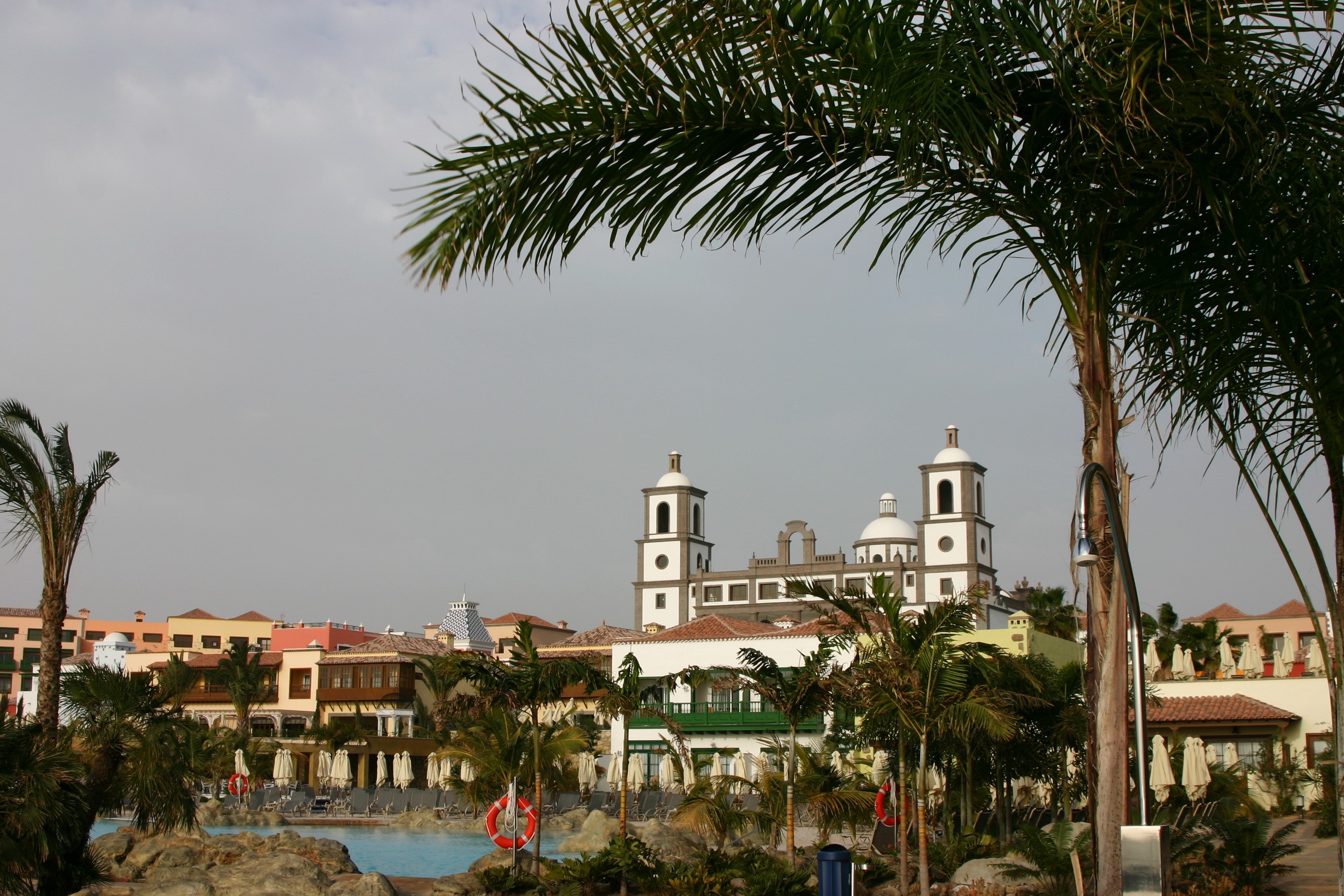 Resort buildings and church in the Canary Islands, Spain HD Wallpaper