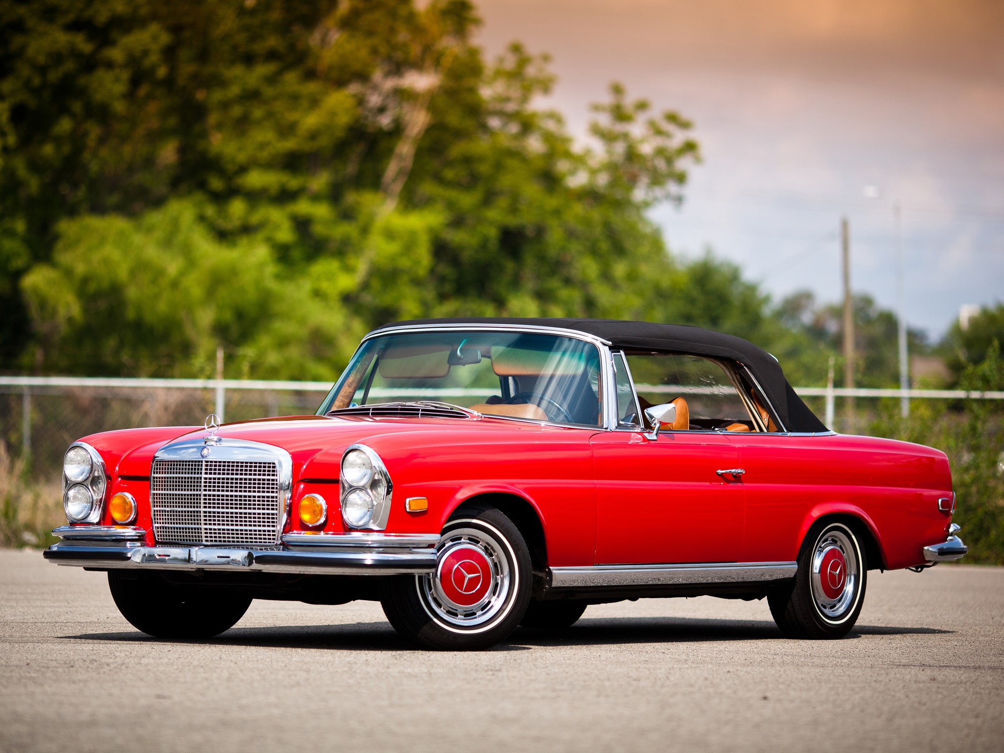 Red Mercedes-Benz Convertible parked outdoors HD Wallpaper