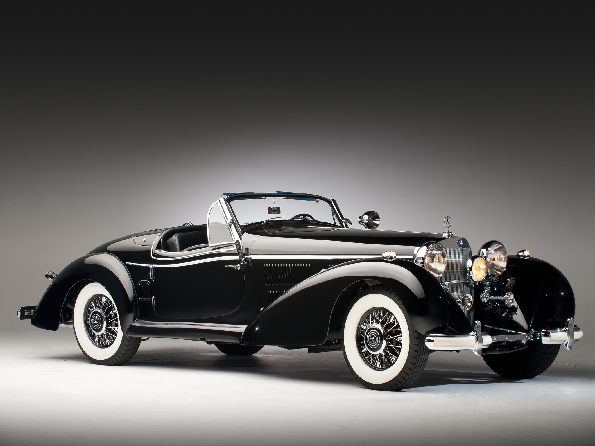 Black Mercedes-Benz 540K Cabriolet B HD Wallpaper