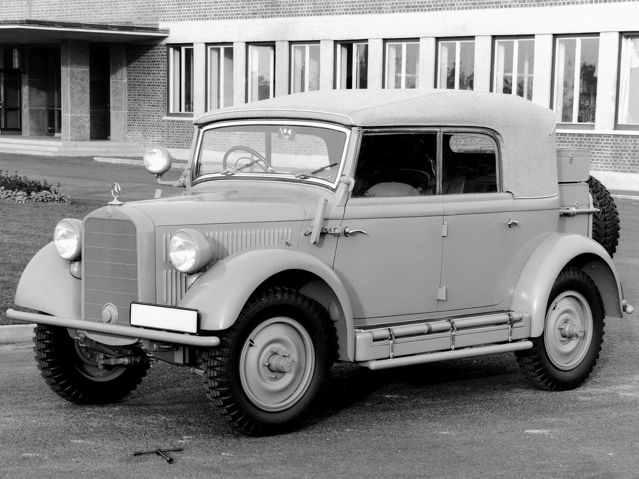 Mercedes-Benz vintage convertible car HD Wallpaper