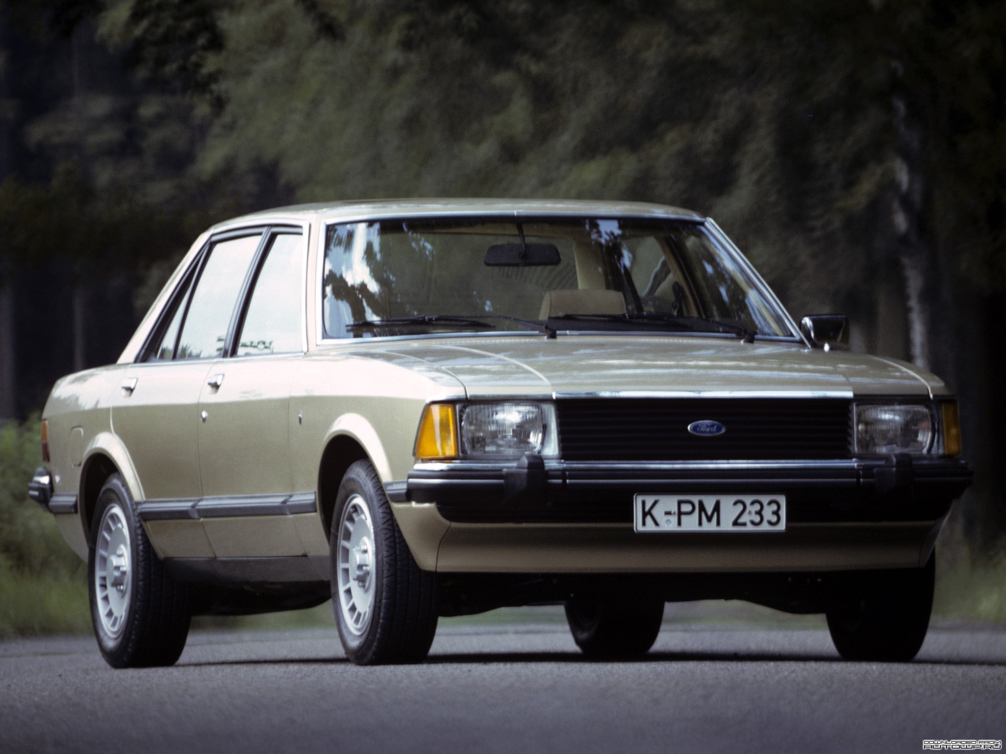 Ford Granada 1980s Sedan HD Wallpaper