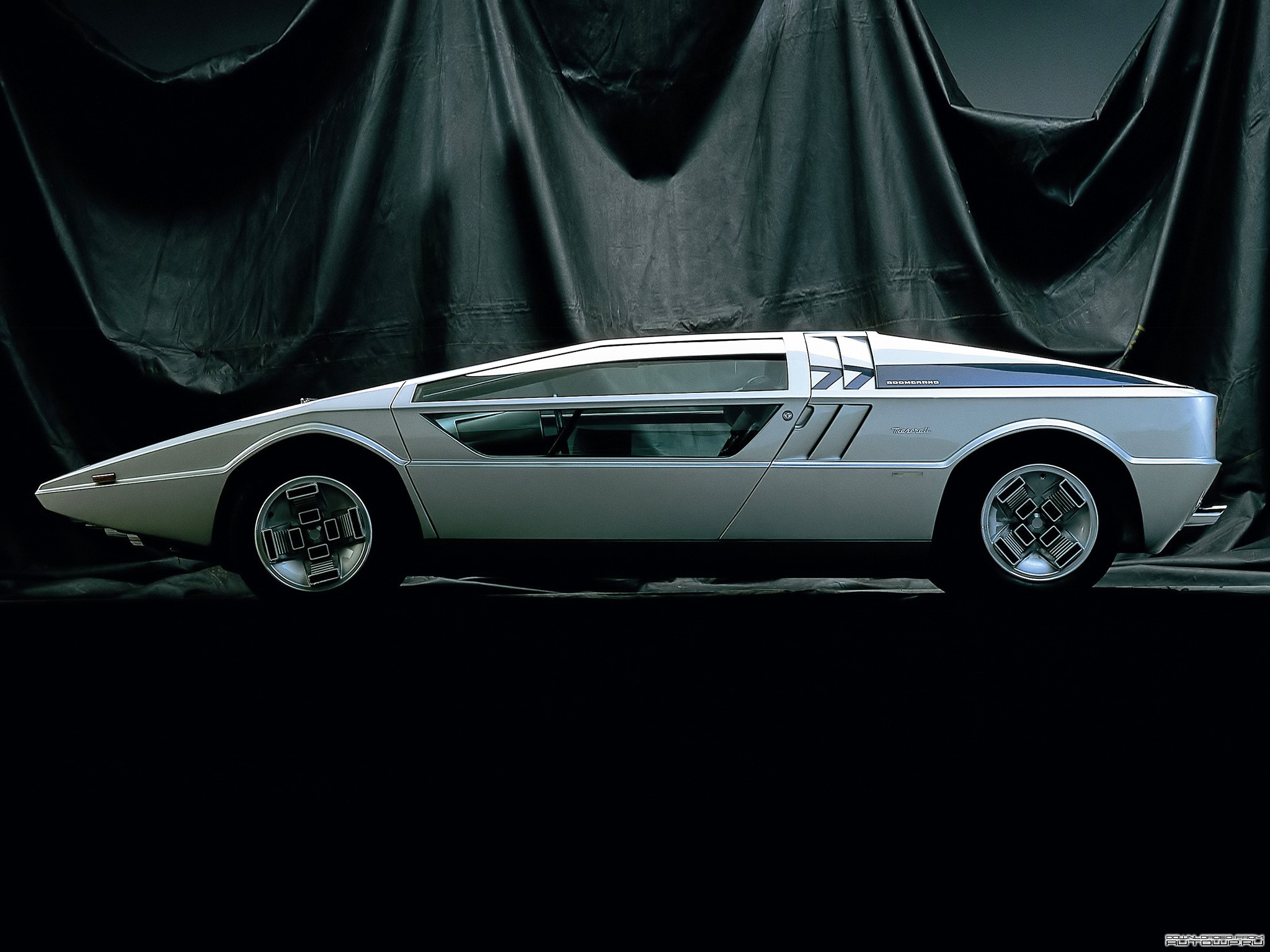 Maserati Boomerang concept car HD Wallpaper