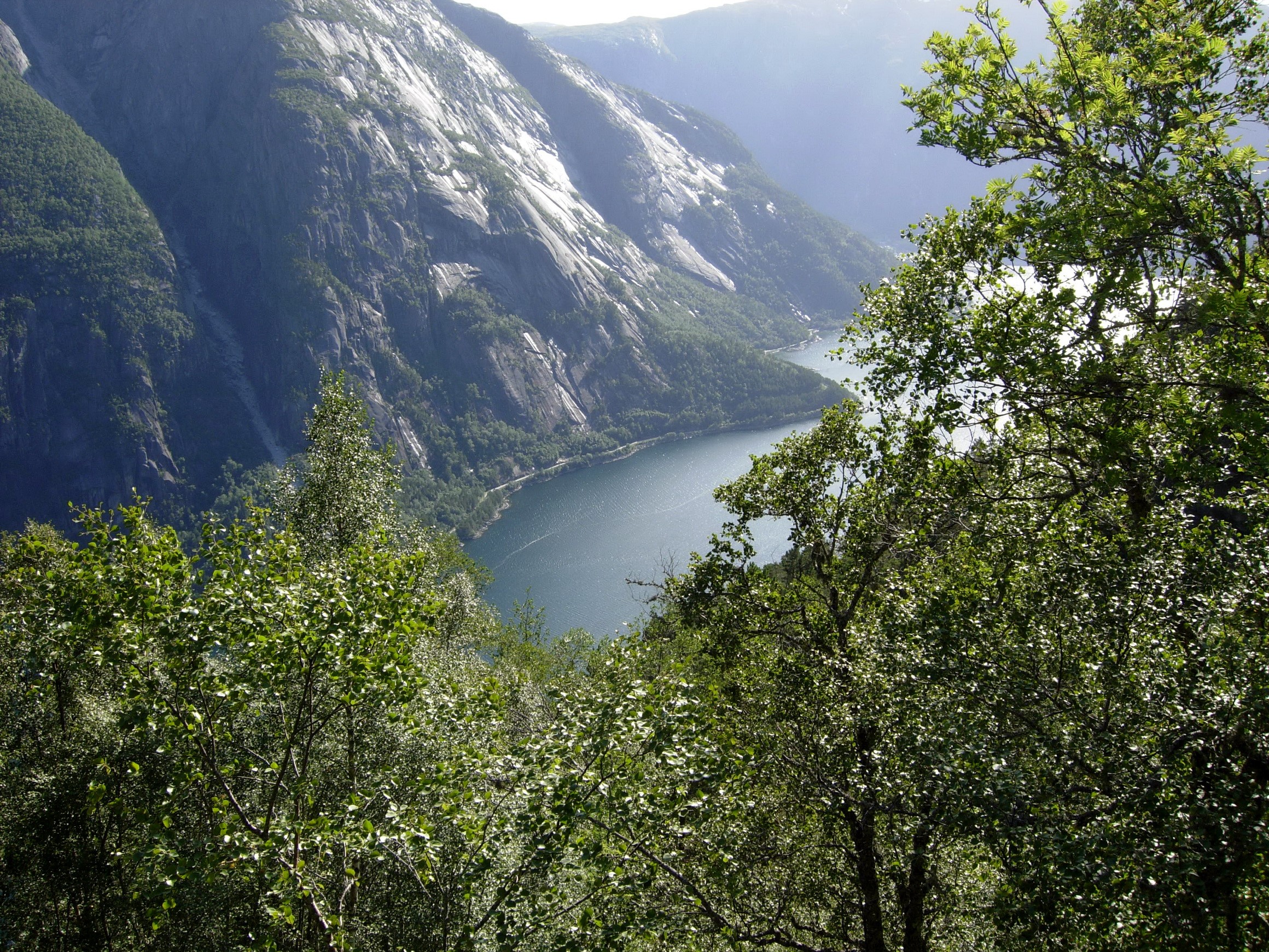 Mountains and fjord in Norway HD Wallpaper