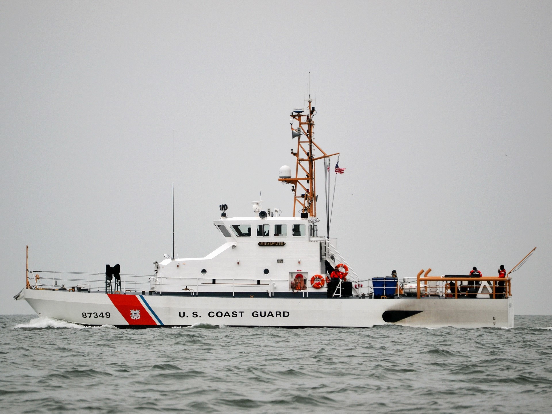 U.S. Coast Guard Cutter 87349 underway HD Wallpaper