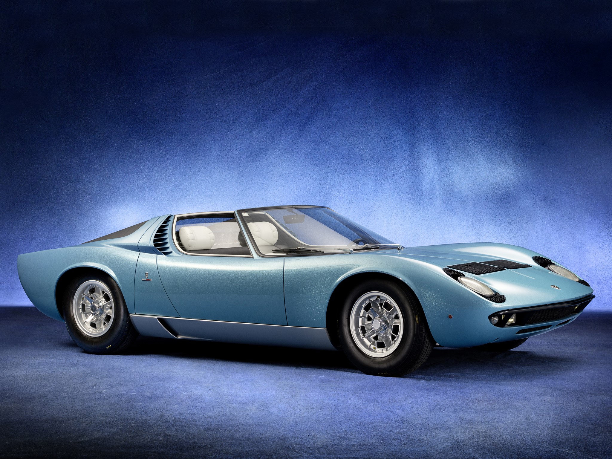 Light Blue Lamborghini Miura Roadster HD Wallpaper