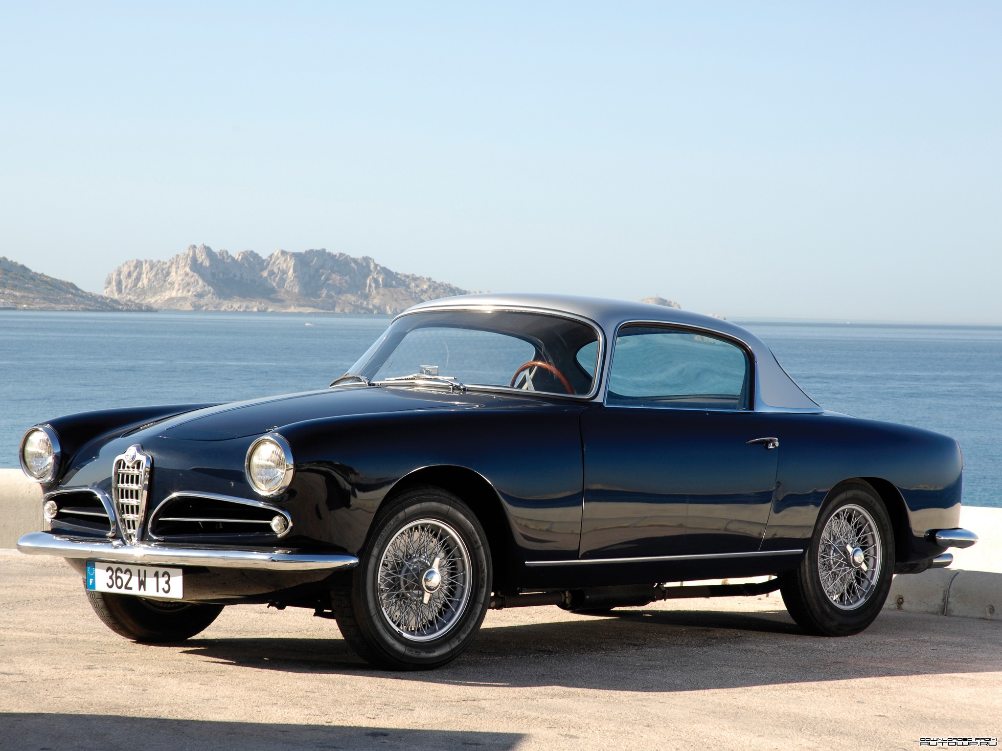 Alfa Romeo 1900 CSS Coupe by Touring HD Wallpaper