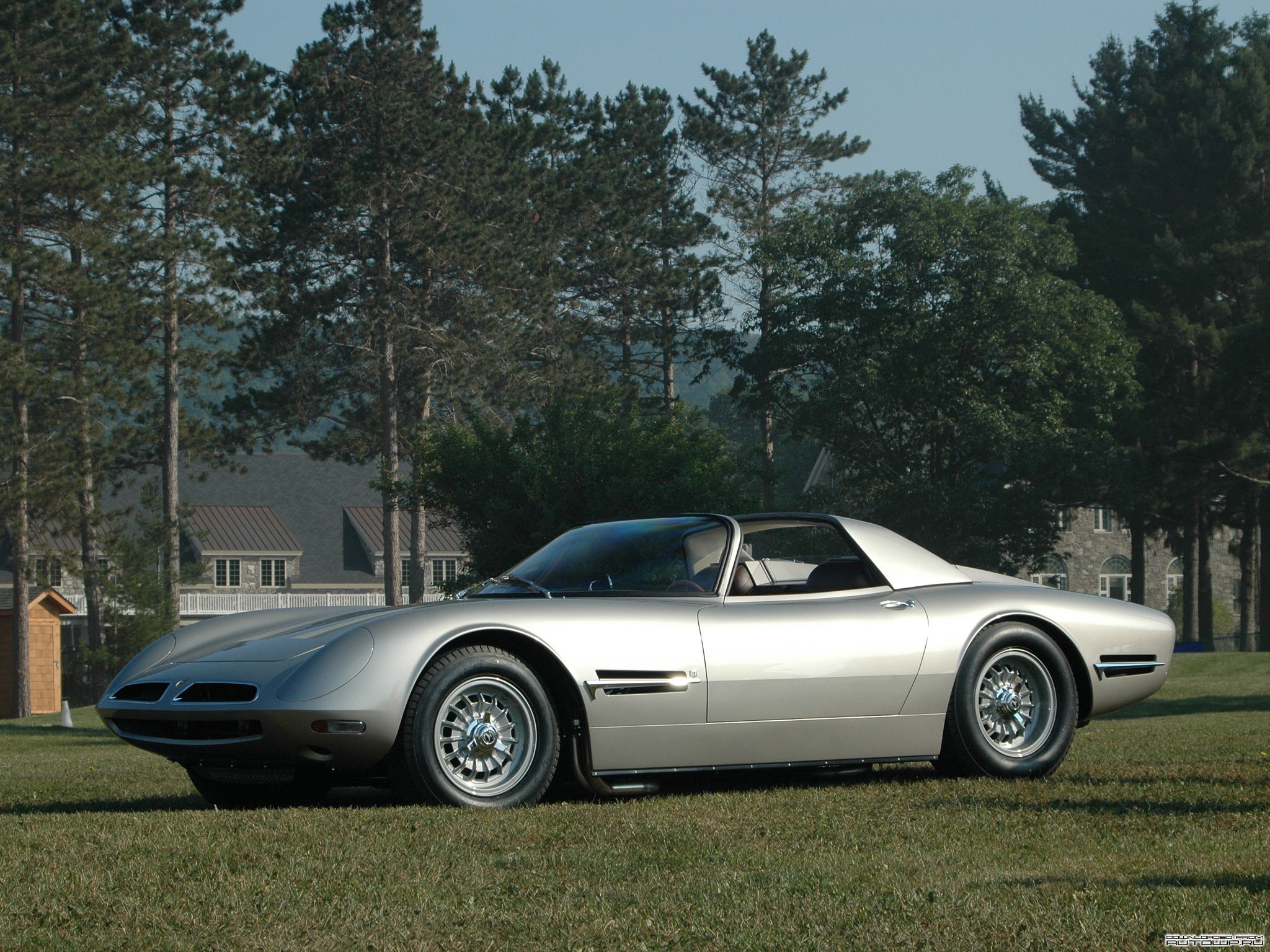 1966 Bizzarrini 5300 SI Spyder Prototype HD Wallpaper