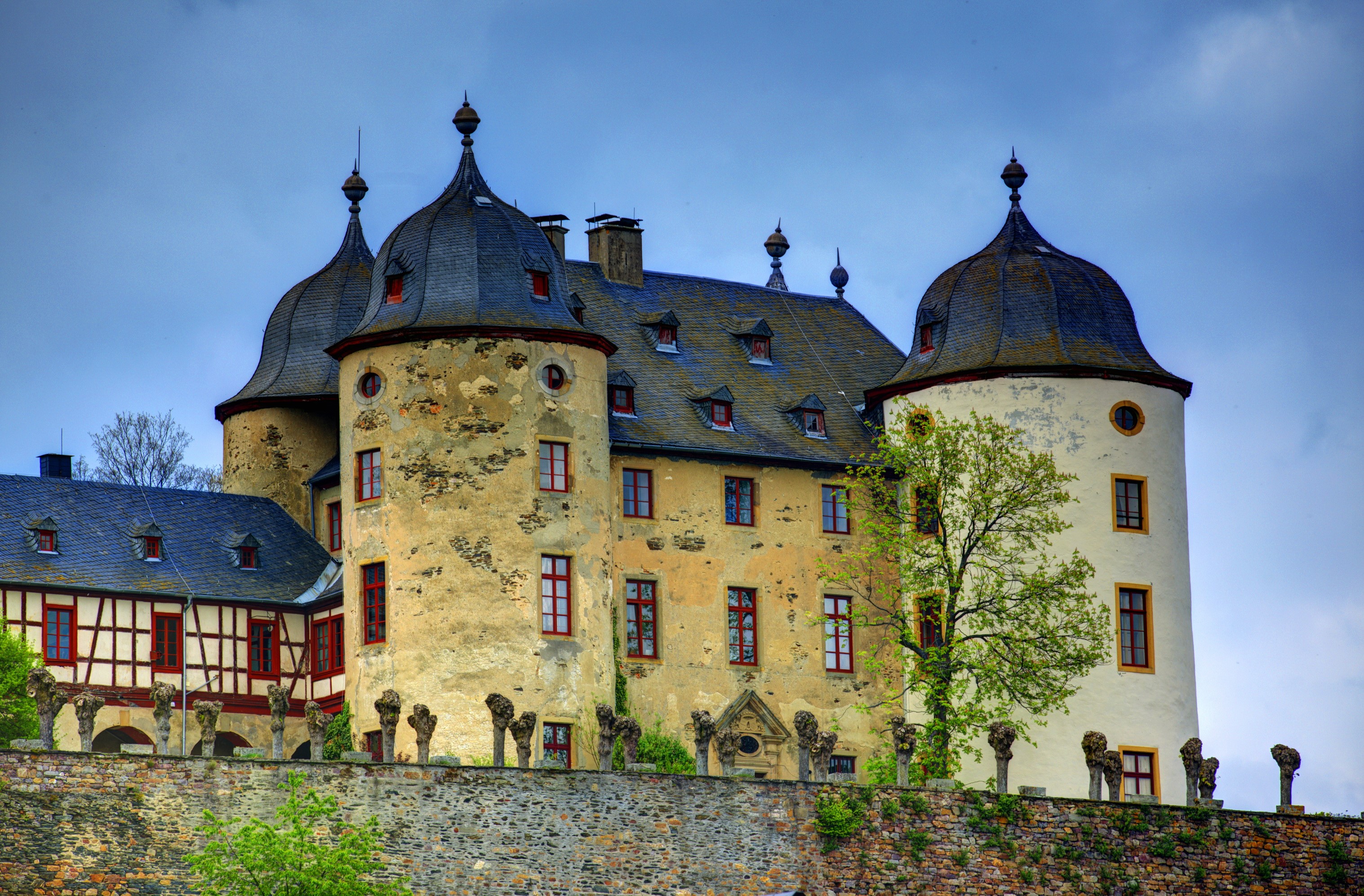 Schloss Gemunden Castle in Germany HD Wallpaper