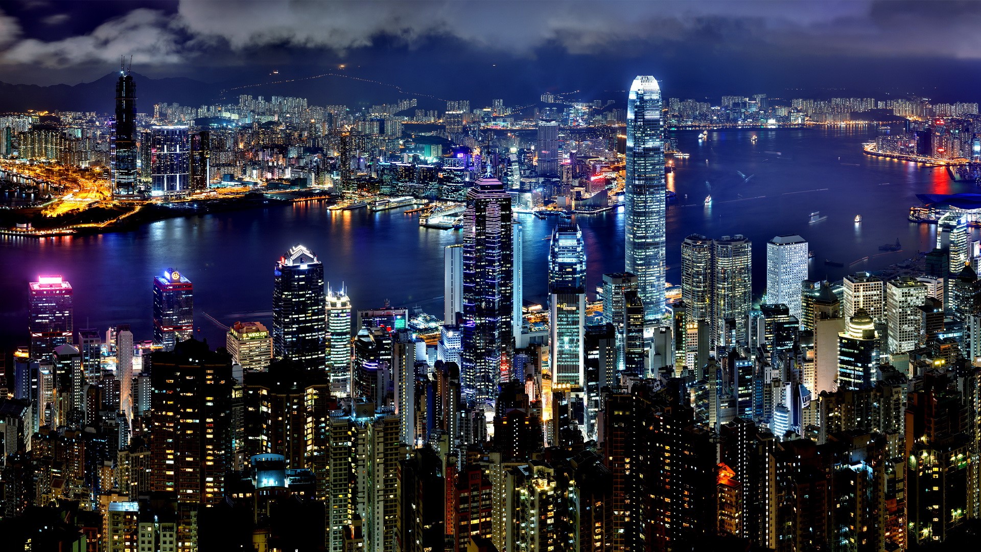 Hong Kong skyline at night HD Wallpaper