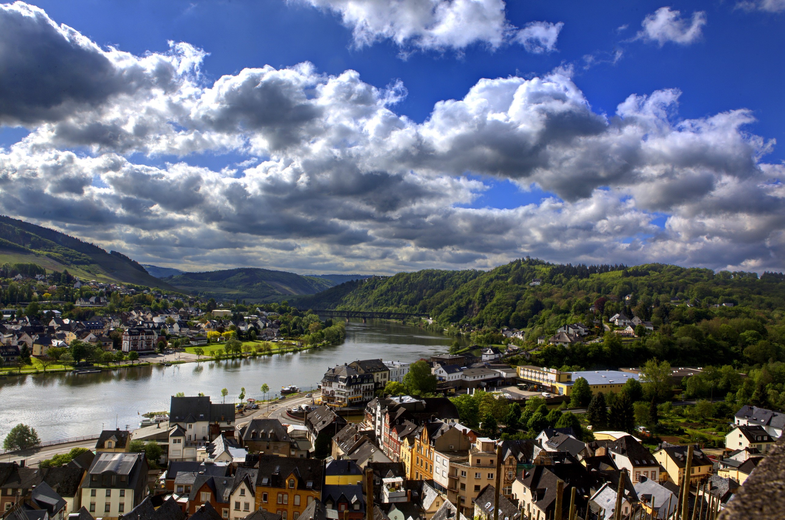 Town on a River in Germany HD Wallpaper