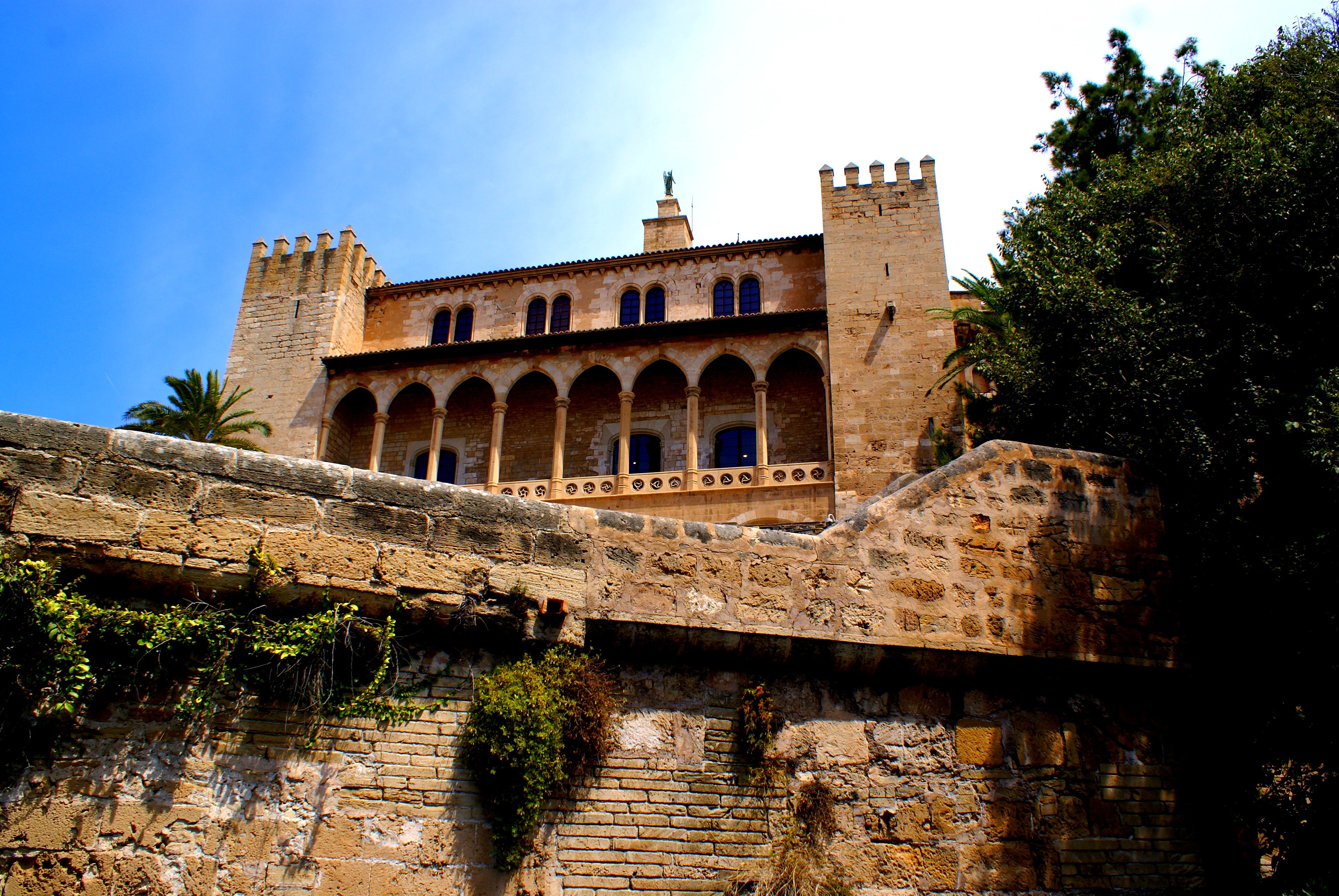 Palace of Almudaina in Palma de Mallorca, Spain HD Wallpaper