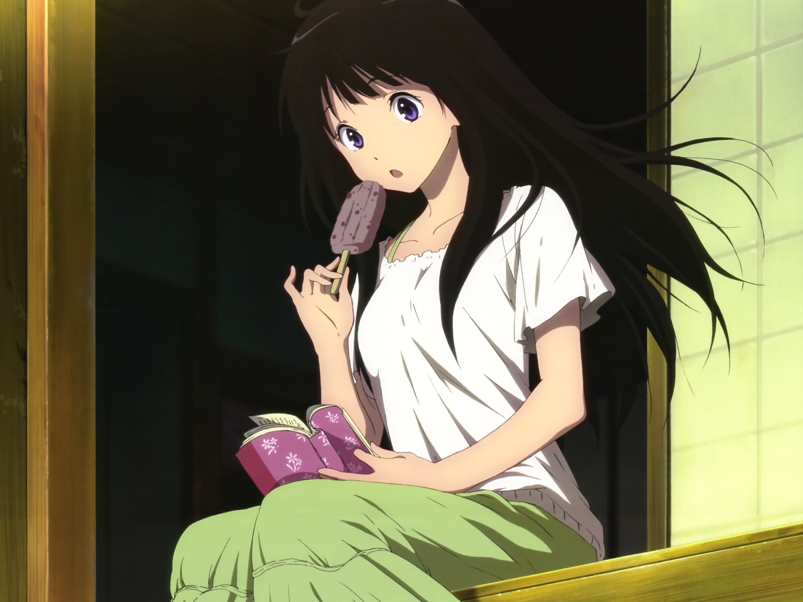 Chitanda Eru from Hyouka eating ice cream HD Wallpaper