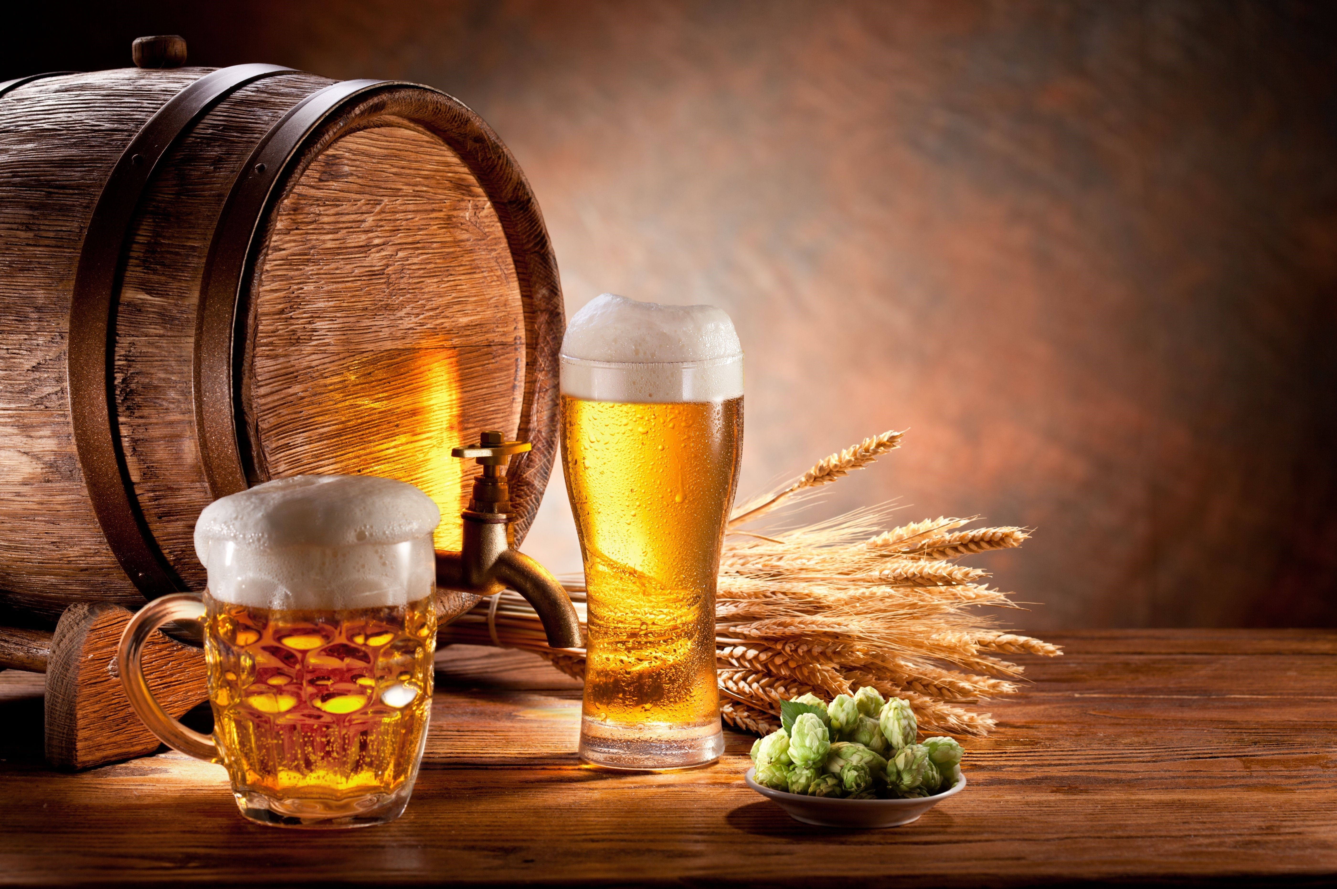 Beer Barrel with Hops and Wheat HD Wallpaper