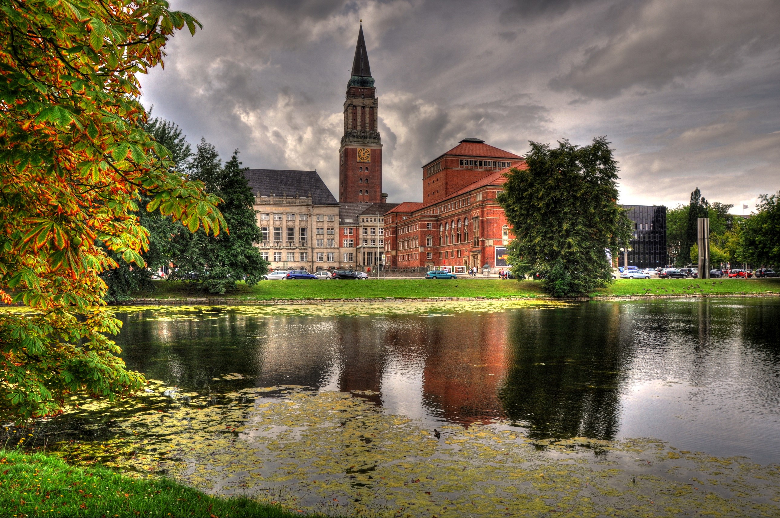 Kiel City Hall and pond in Germany HD Wallpaper